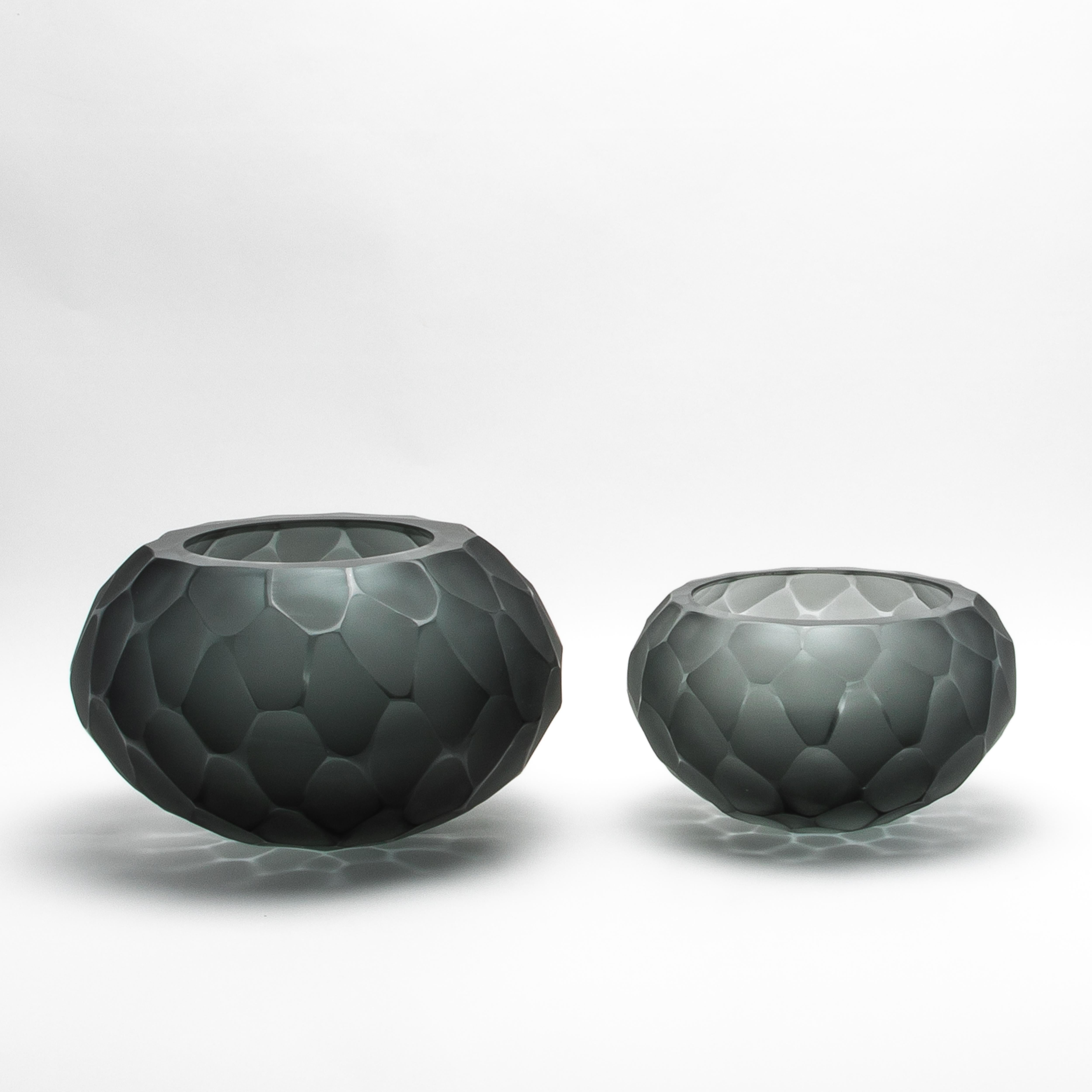 Cuenco Battuto de Murano Soplado a Mano Gris Grande en Nuevo estado para la venta en West Hollywood, CA