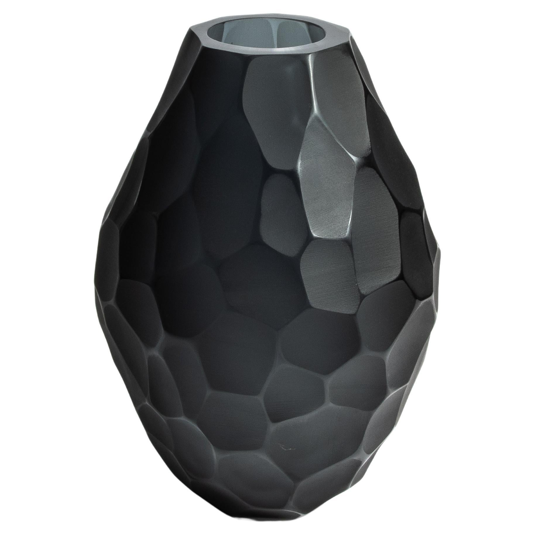 Vaso Batutto di Murano soffiato a mano in grigio profondo