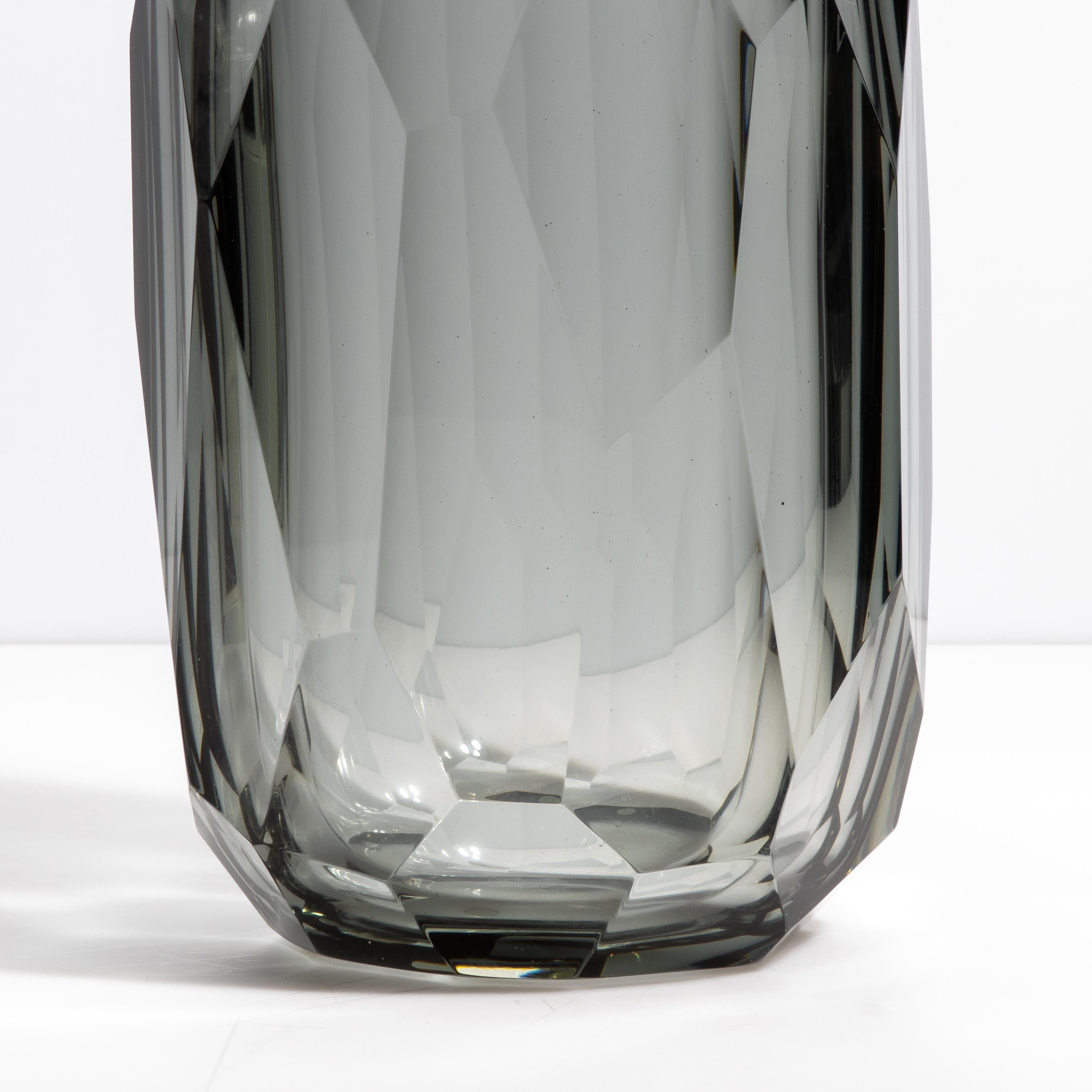 Vaso di Murano soffiato a mano e smussato in grigio grande In condizioni Nuovo in vendita a West Hollywood, CA