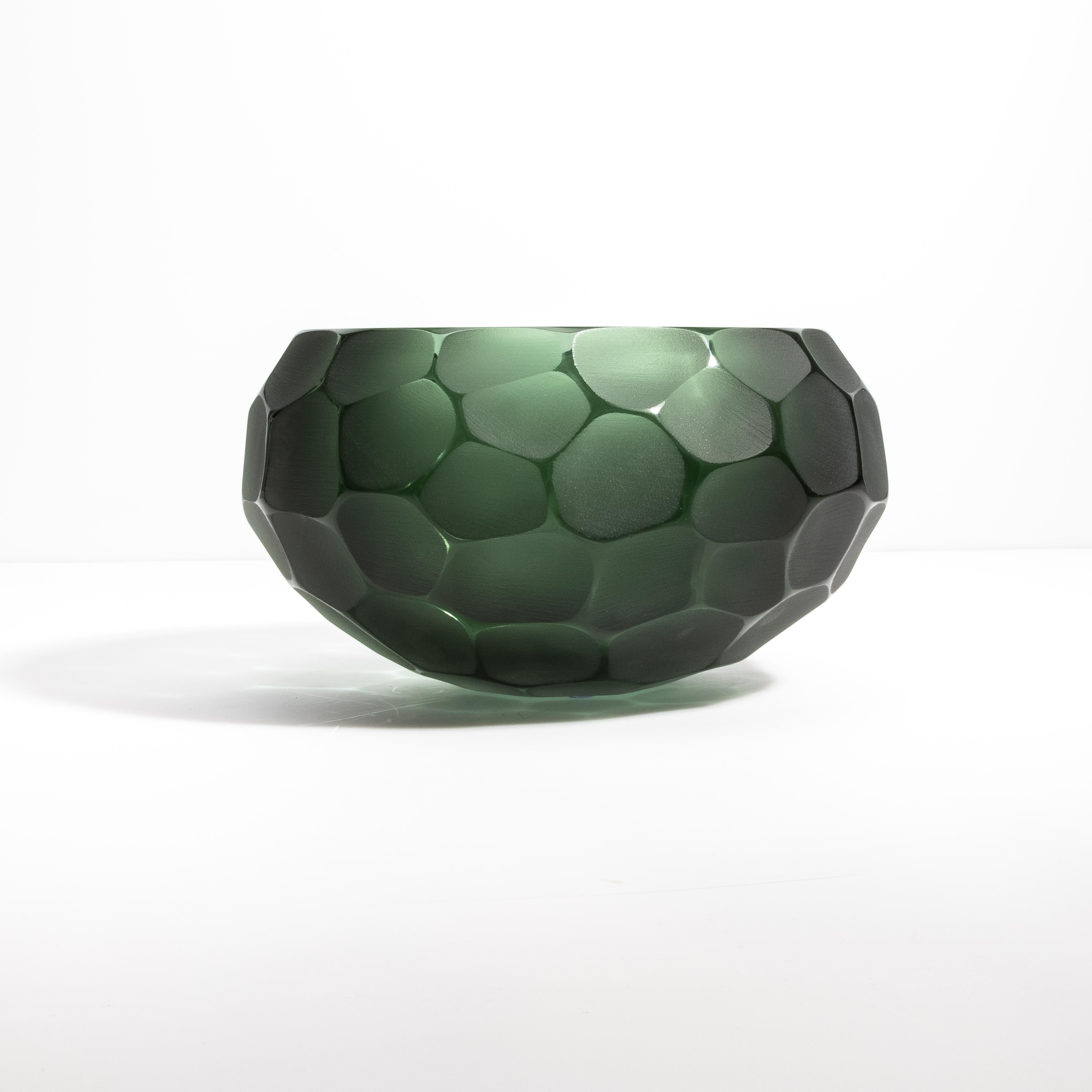 Fatto a mano Ciotola di Murano soffiata a mano Battuto in Greene & Greene Piccolo in vendita