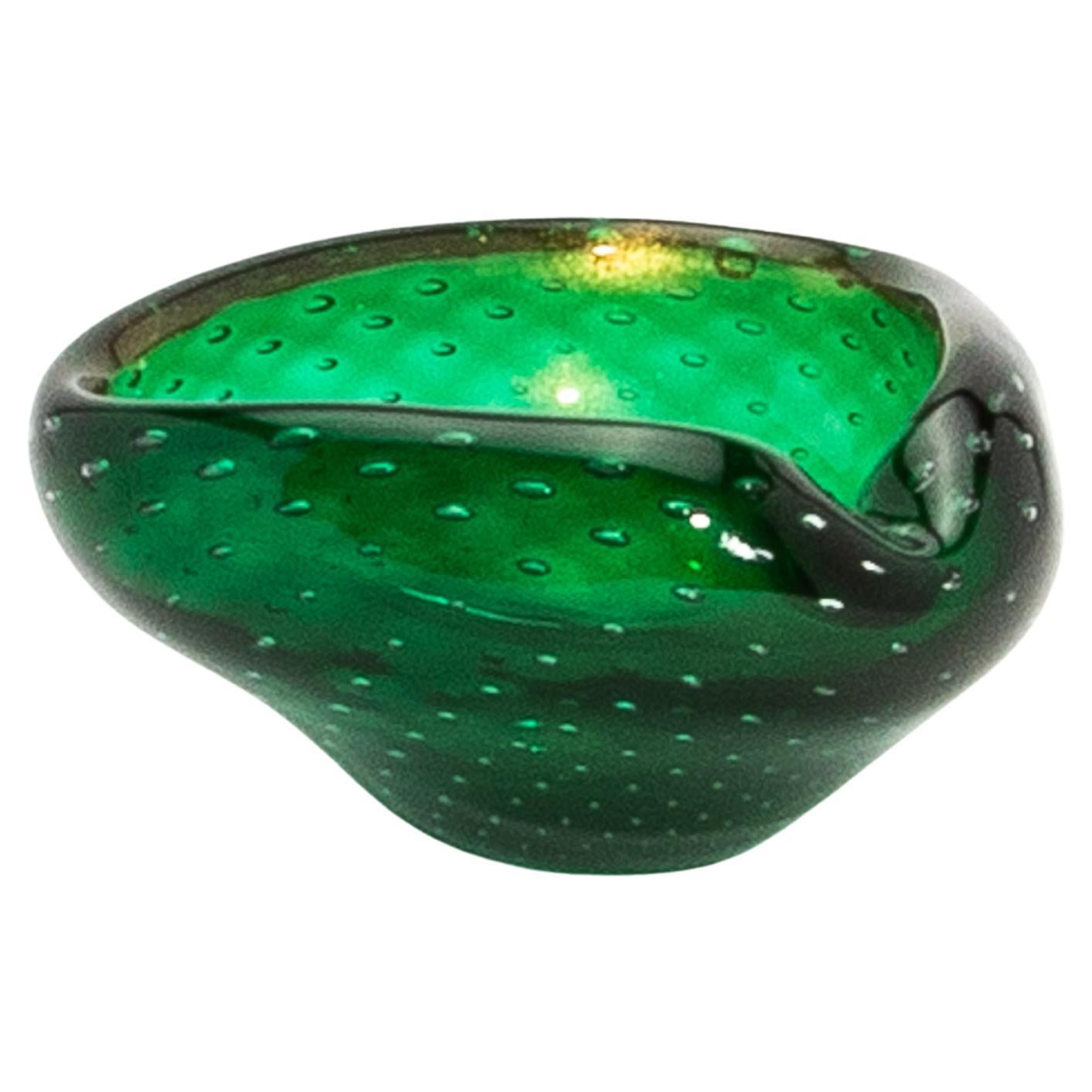 Hand-Blown Murano Bowl in Green with 24-Karat Gold Flecks and Bullicante Detaili