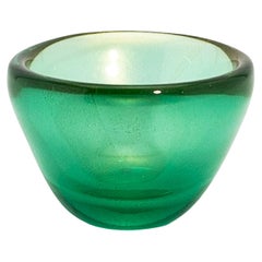 Cuenco de Murano soplado a mano en verde con motas de oro de 24 quilates
