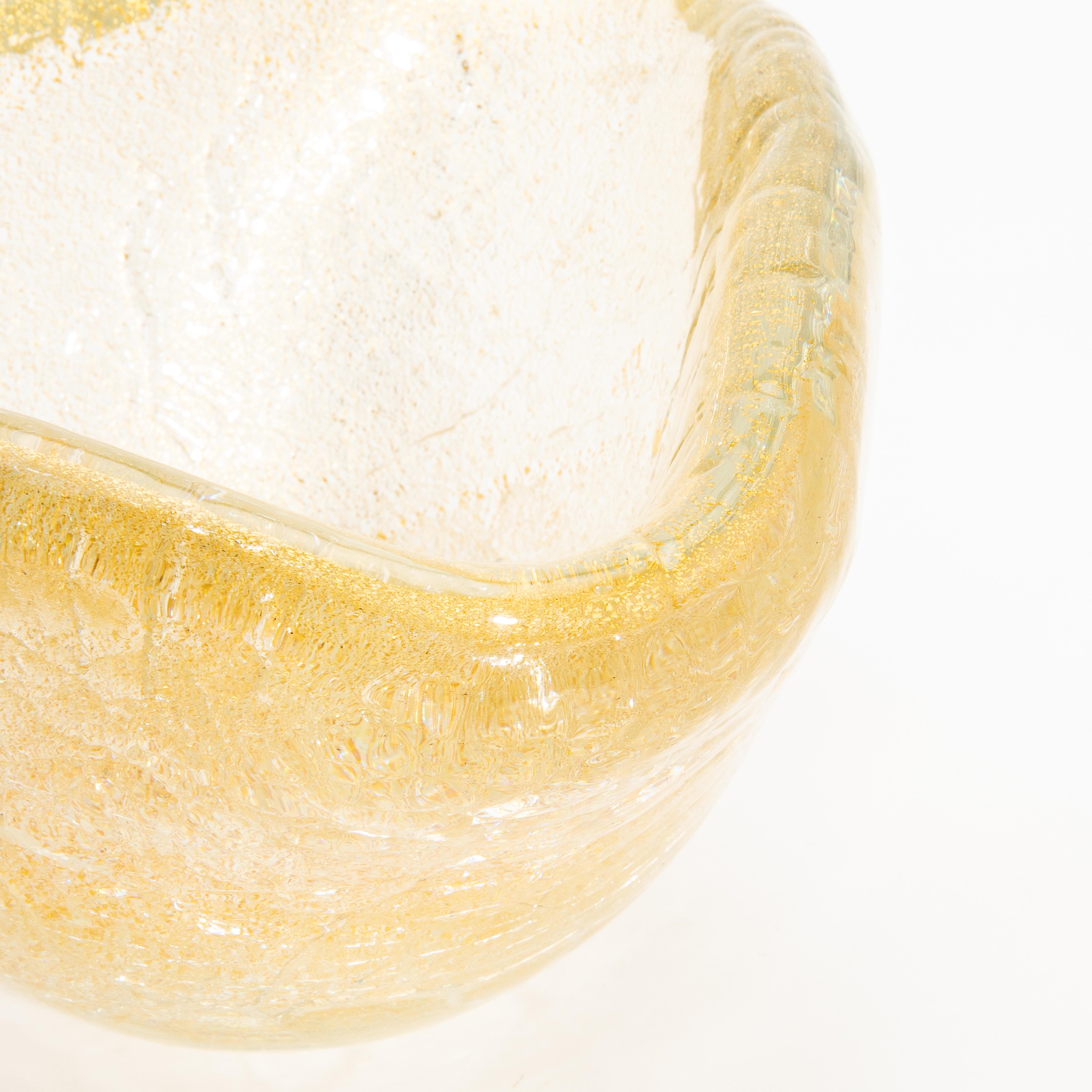 Cuenco de Murano soplado a mano con motas de oro de 24 quilates Hecho a mano en venta