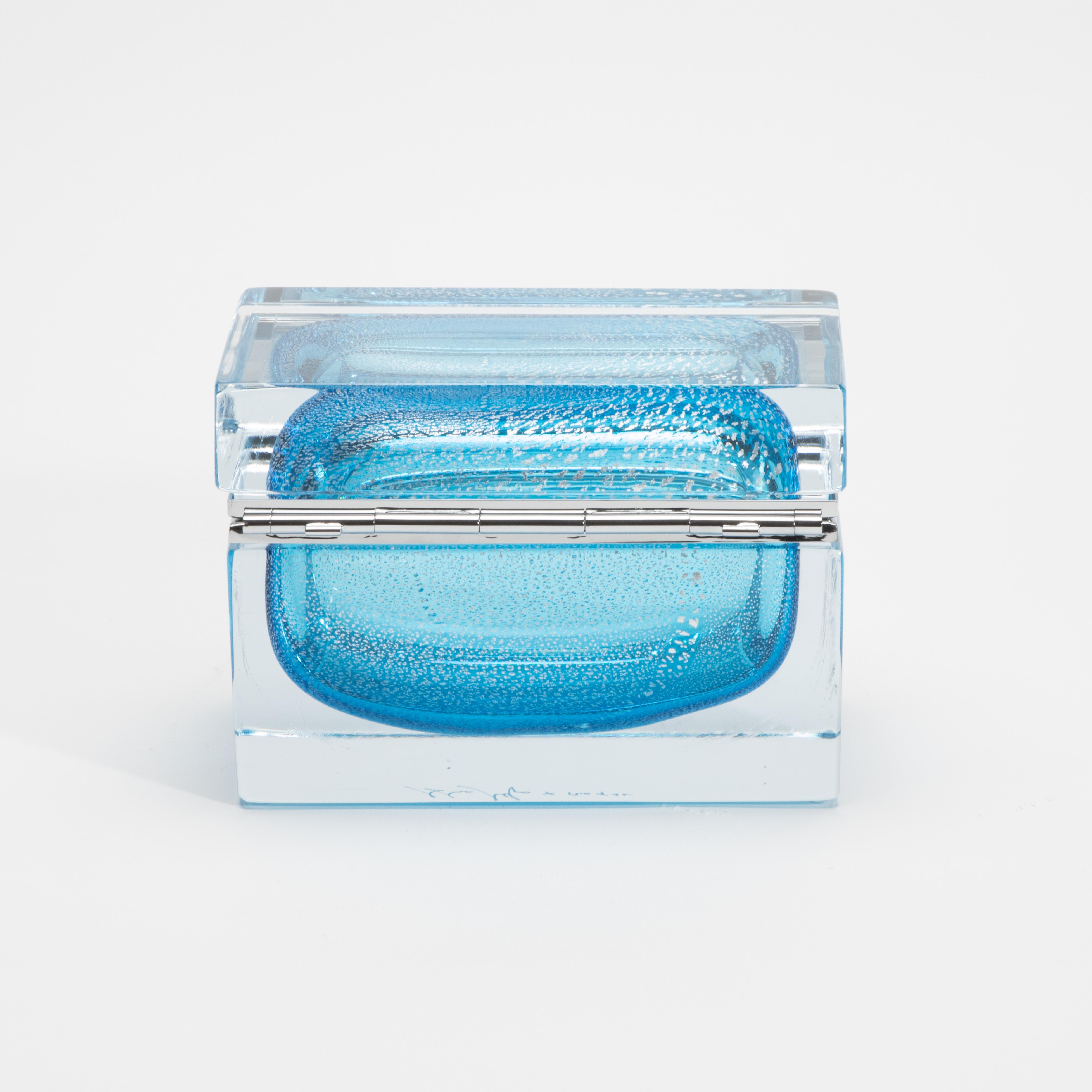 Hand-Blown Murano Box in Aqua Blue with Silver Flecks and Chrome Fittings For Sale 1