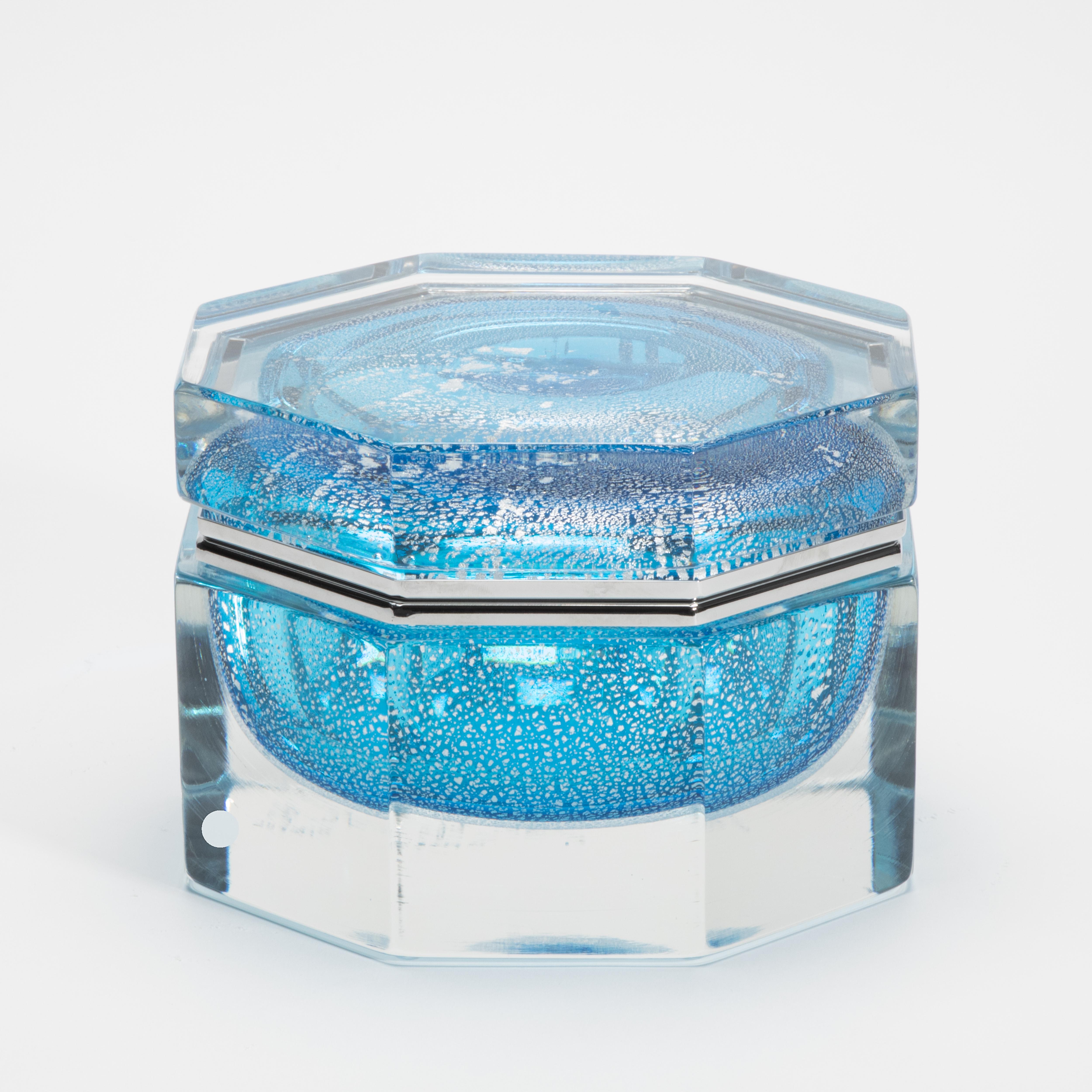 Hand-Blown Murano Box in Aqua Blue with Silver Flecks and Chrome Fittings For Sale 2