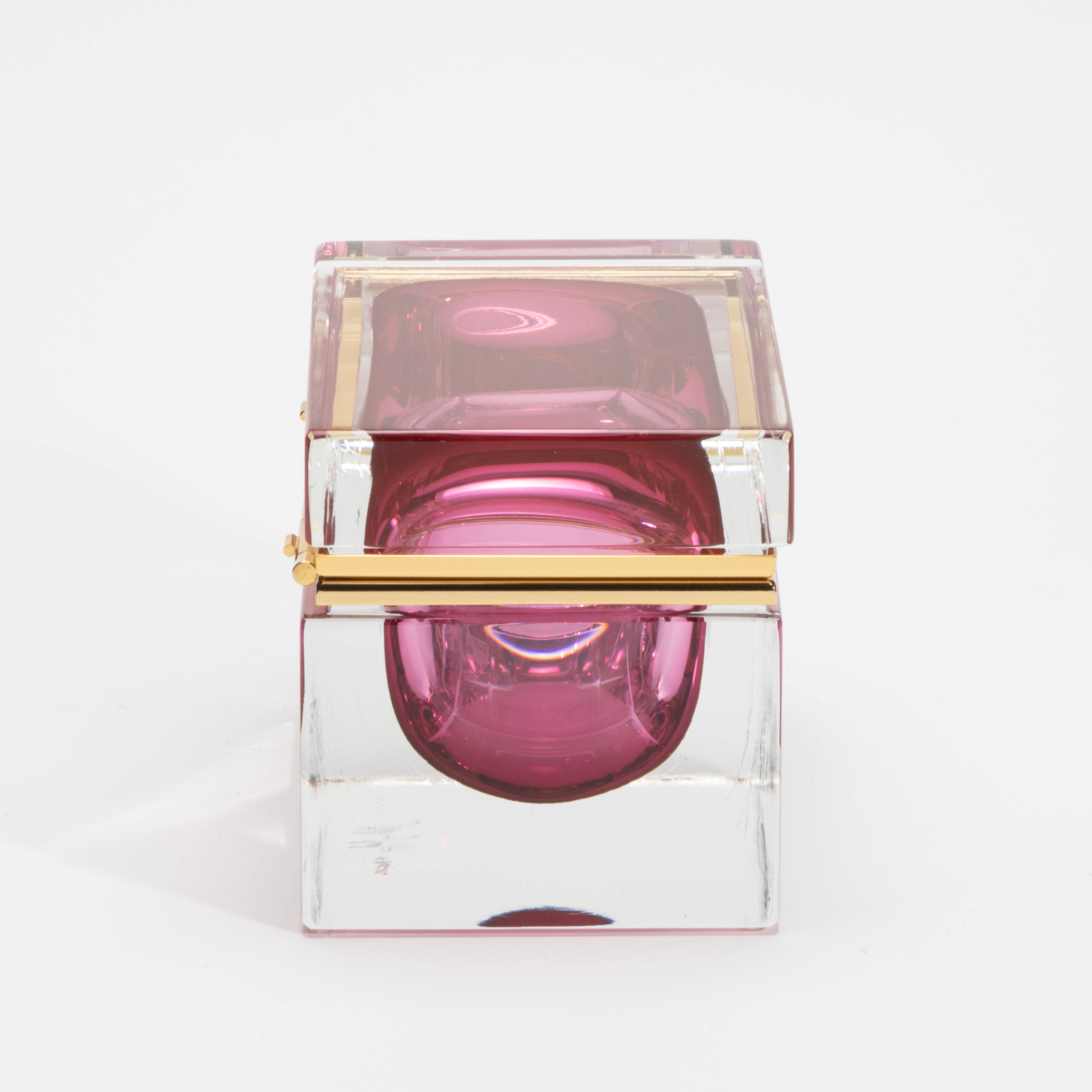 Hand-Blown Murano Box in Ruby with Brass Fittings In New Condition For Sale In West Hollywood, CA