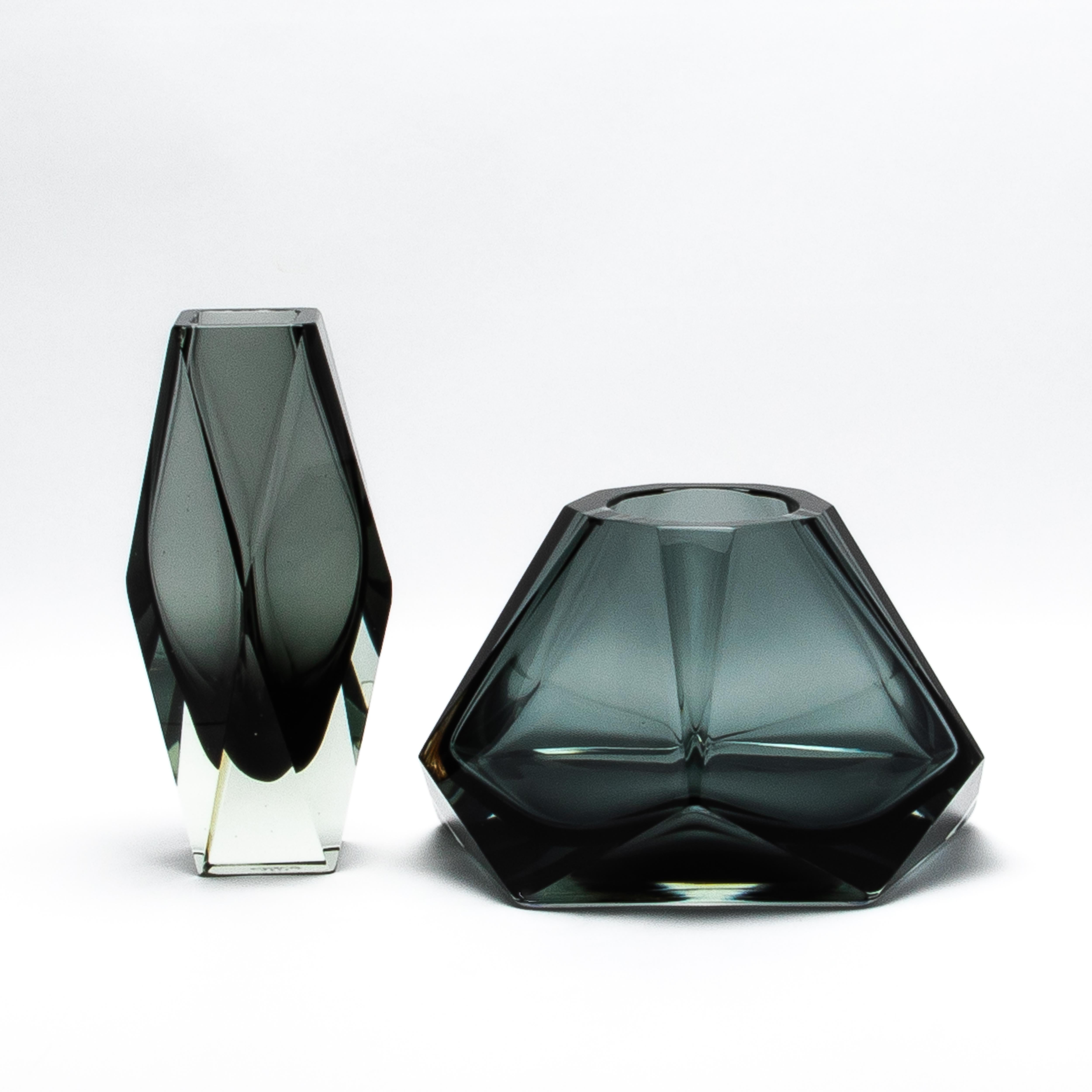 Vaso Briolette di Murano soffiato a mano in grigio in vendita 2