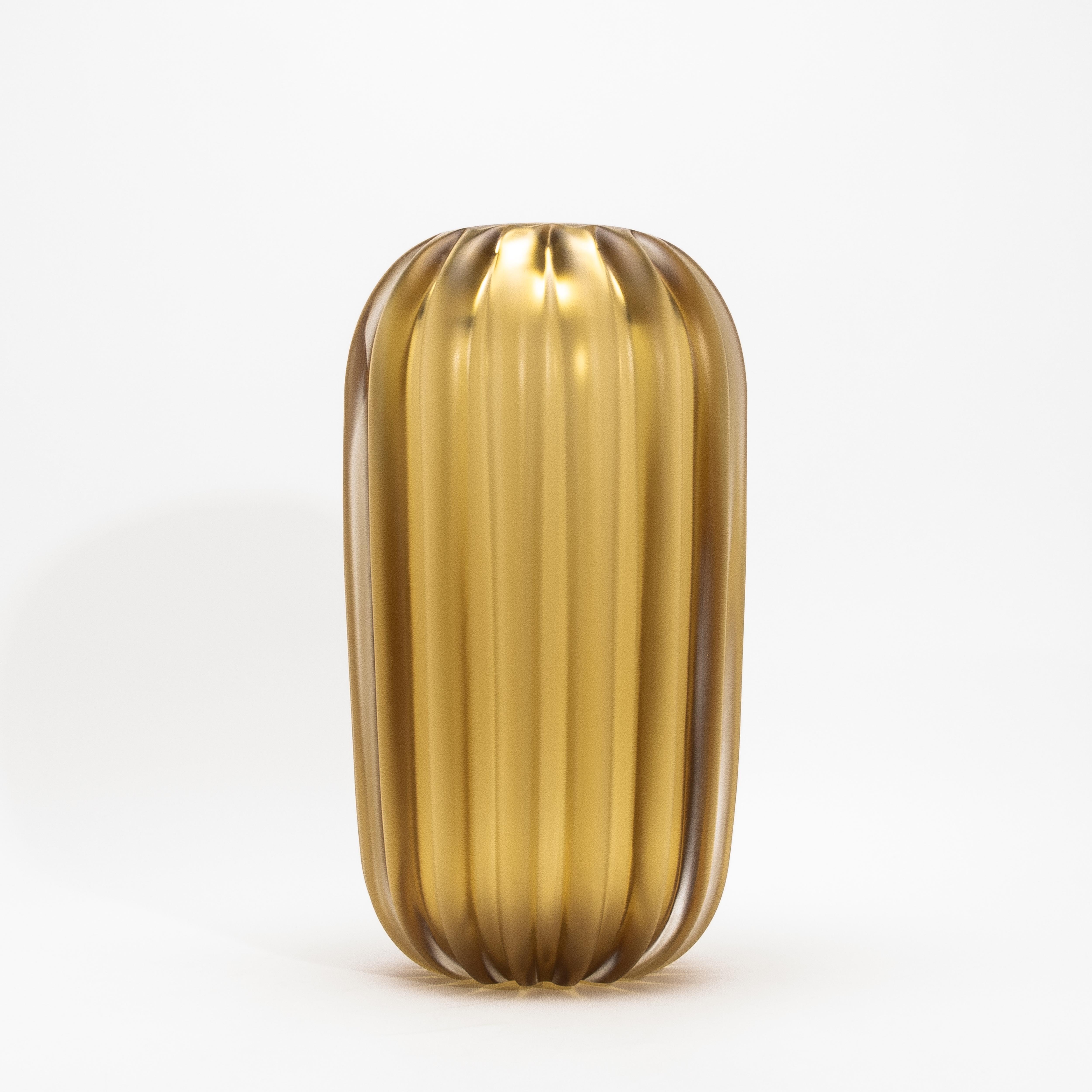Vetro di Murano Vaso Cactus di Murano soffiato a mano in ambra media in vendita