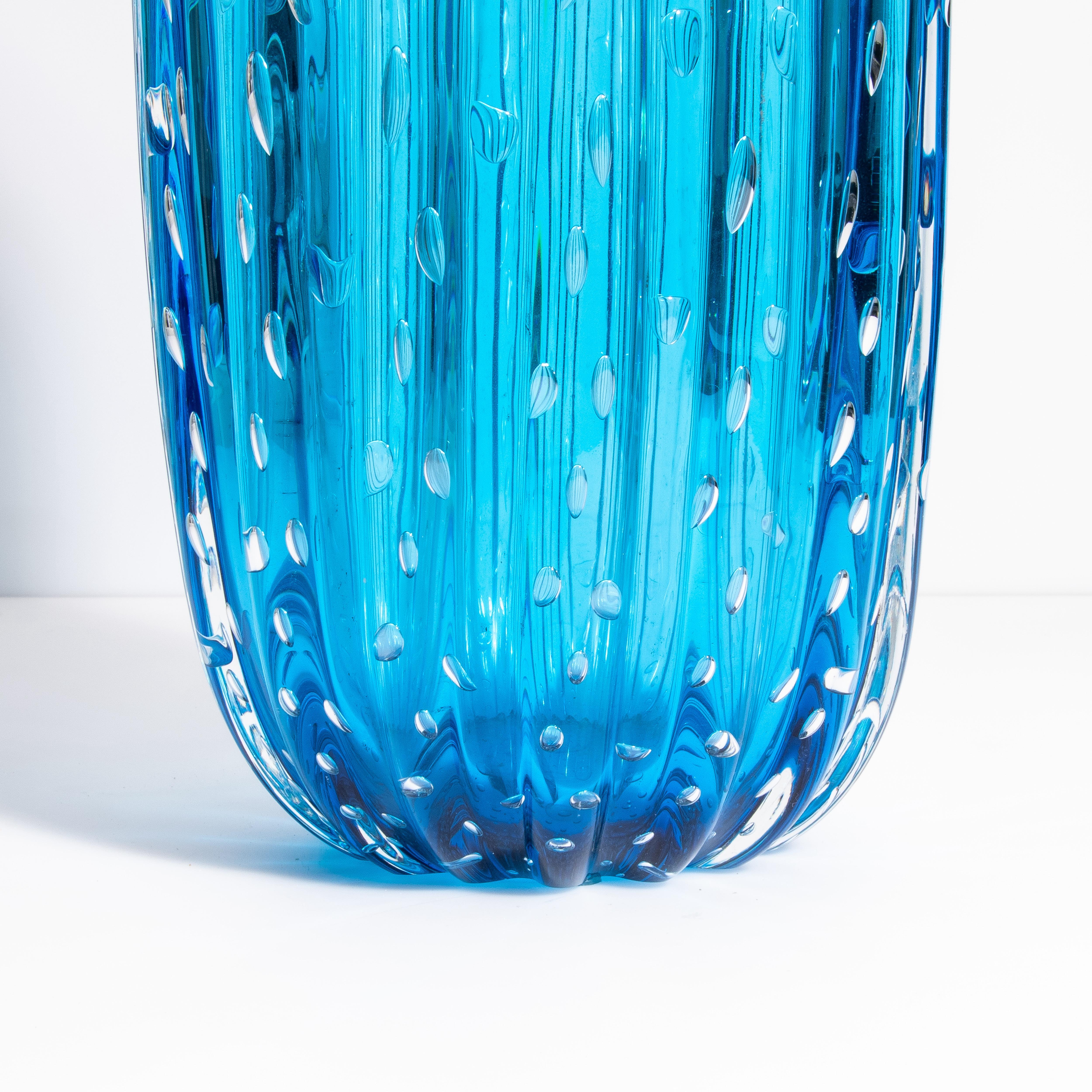 XXI secolo e contemporaneo Vaso Cactus di Murano soffiato a mano in blu laguna in vendita