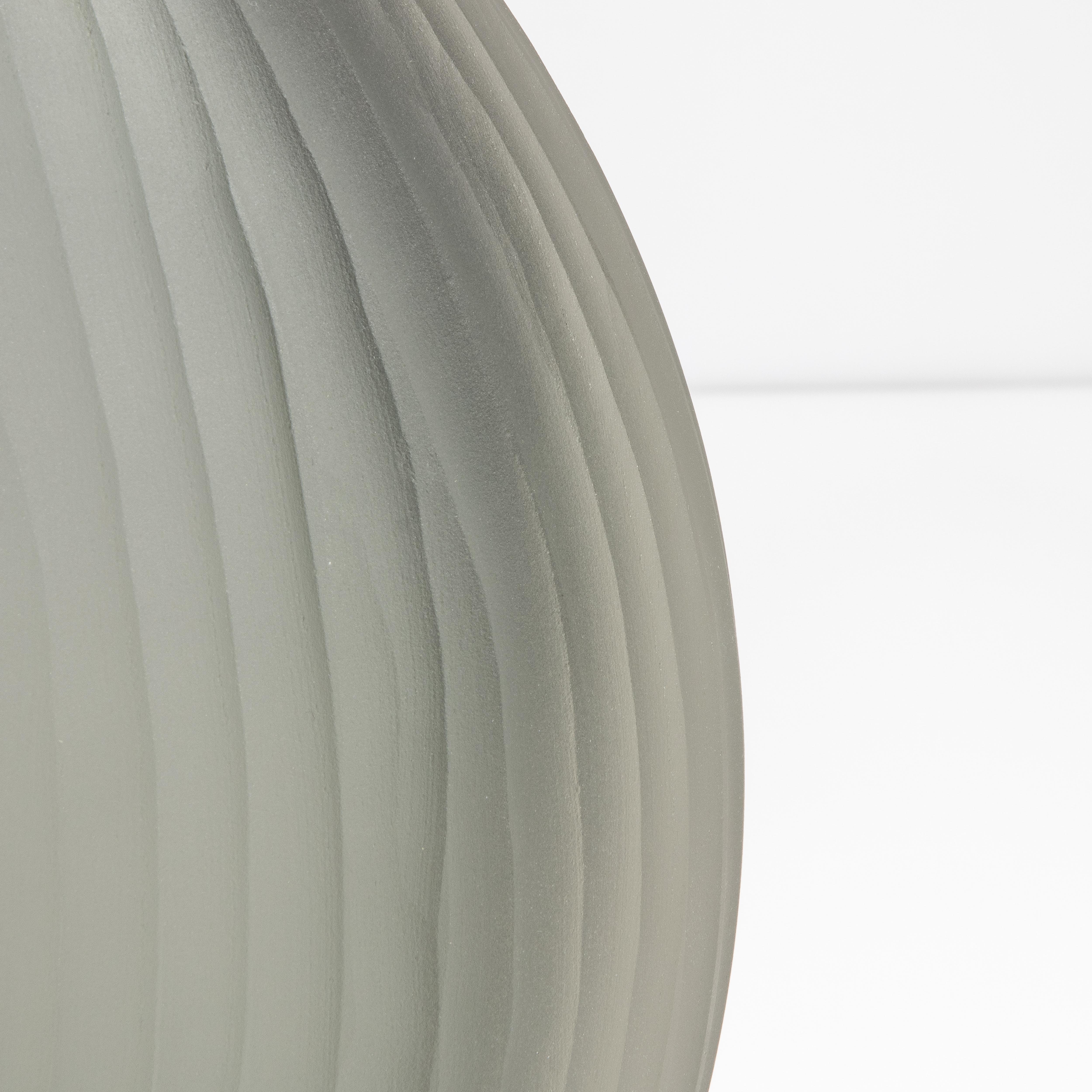 Vetro di Murano Vaso Canetto di Murano soffiato a mano e di colore grigio grande in vendita
