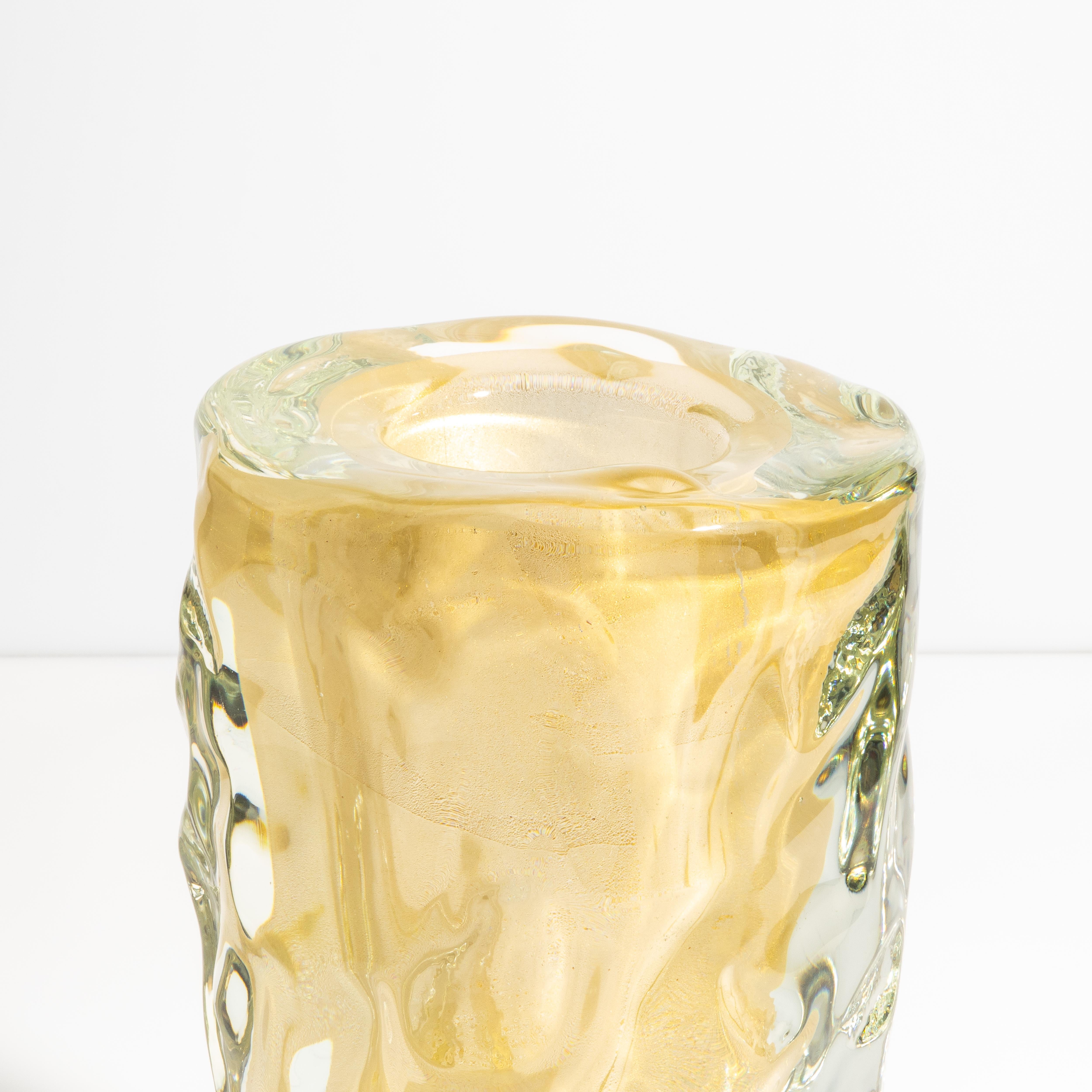 Fatto a mano Vaso Buri di Murano soffiato a mano, trasparente e con riflessi d'oro a 24 carati Medio in vendita