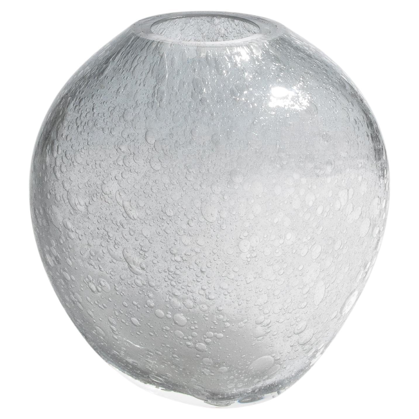 Vaso di Murano soffiato a mano di colore grigio con bolle d'aria Piccolo
