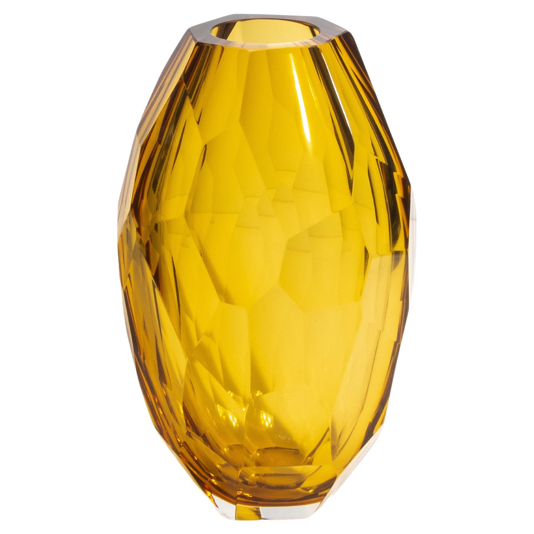 Vaso di Murano soffiato a mano con sfaccettatura in ambra grande