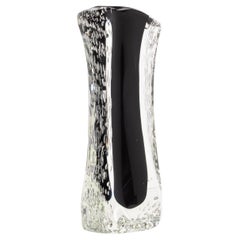 Hand-Blown Murano Fluid Vase in Onyx Black and Clear Glass with Bubbles