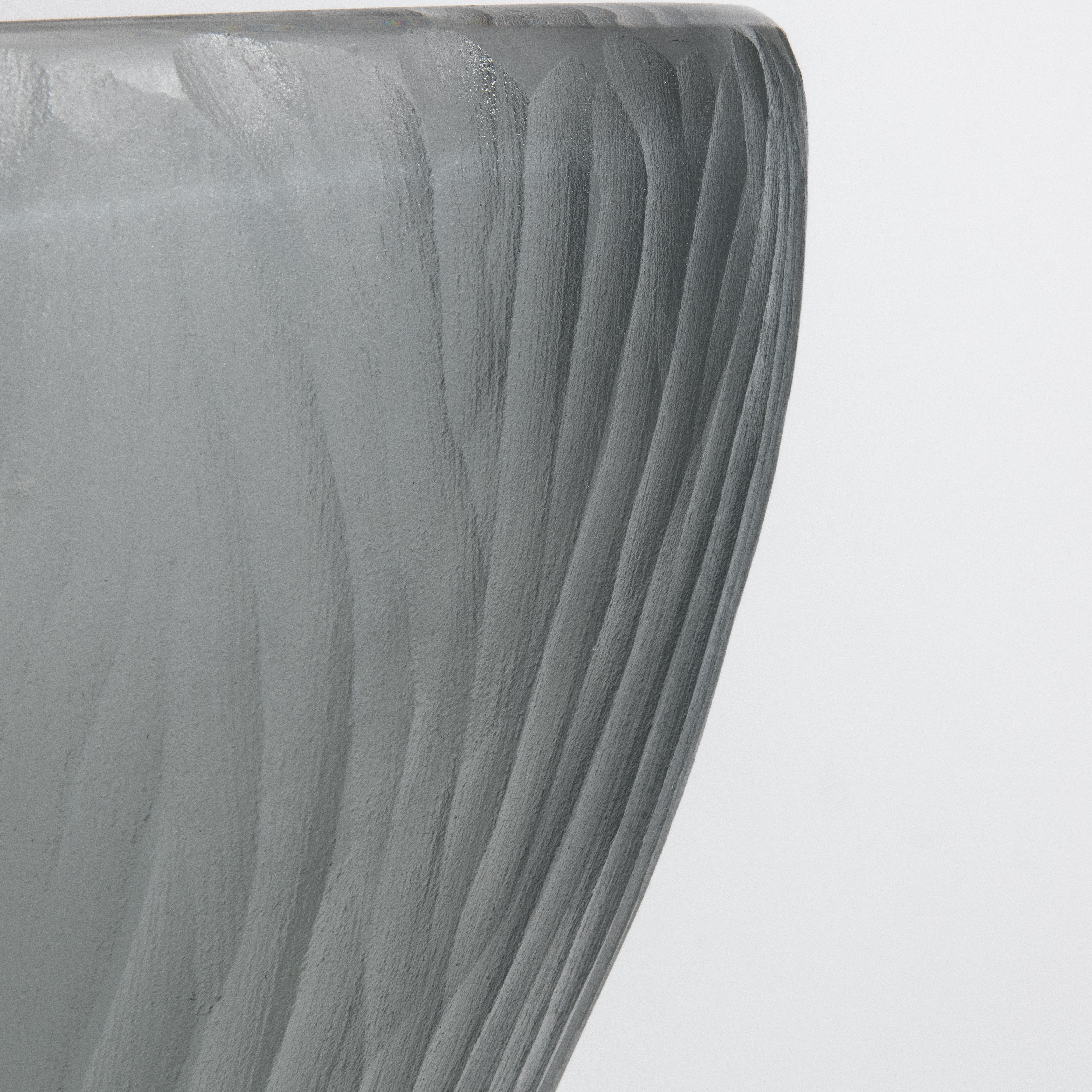 Vaso fantasma di Murano soffiato a mano e di colore grigio, piccolo in vendita 2