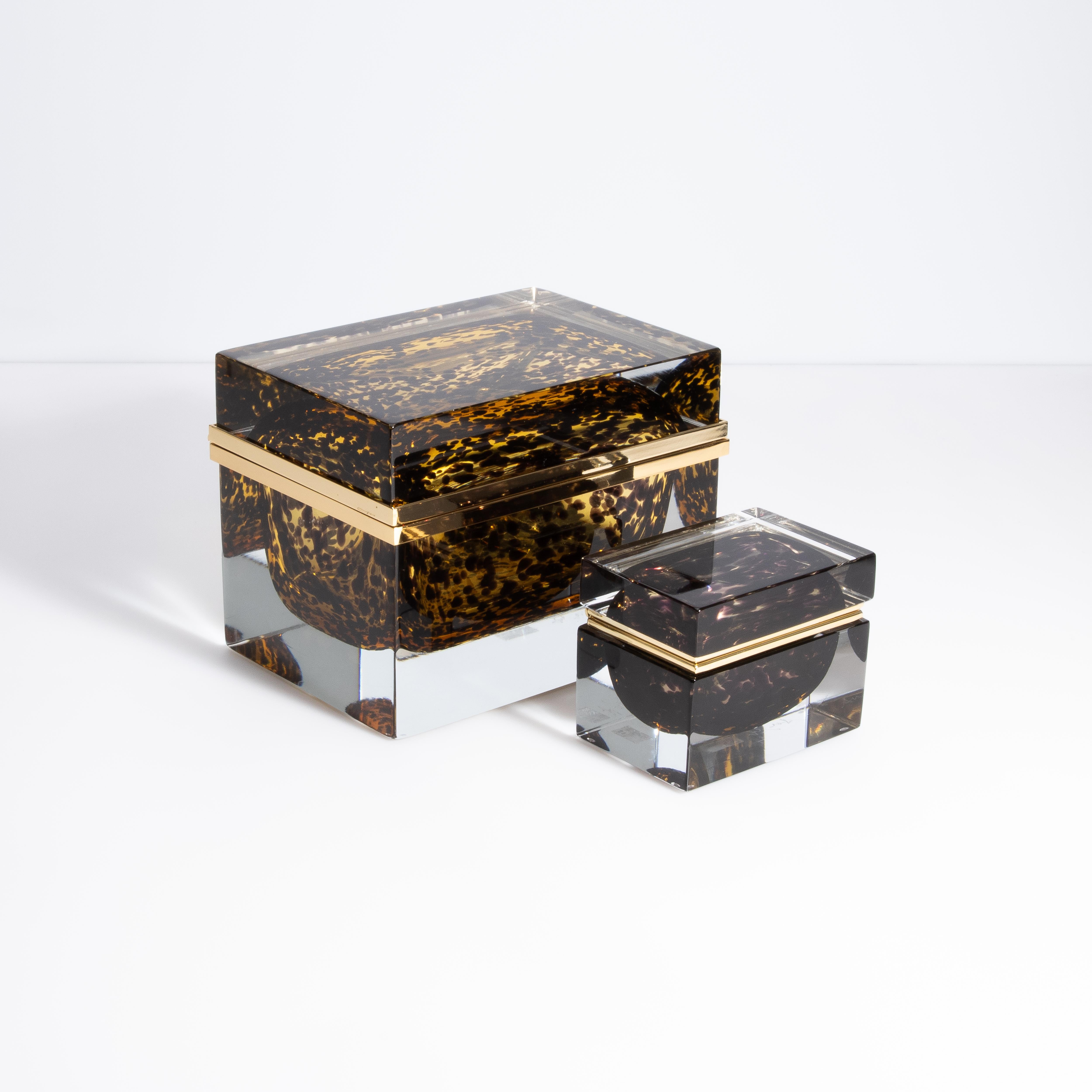 Giant Hand Blown Murano Glass Box Leopard with Brass Fittings For Sale 5