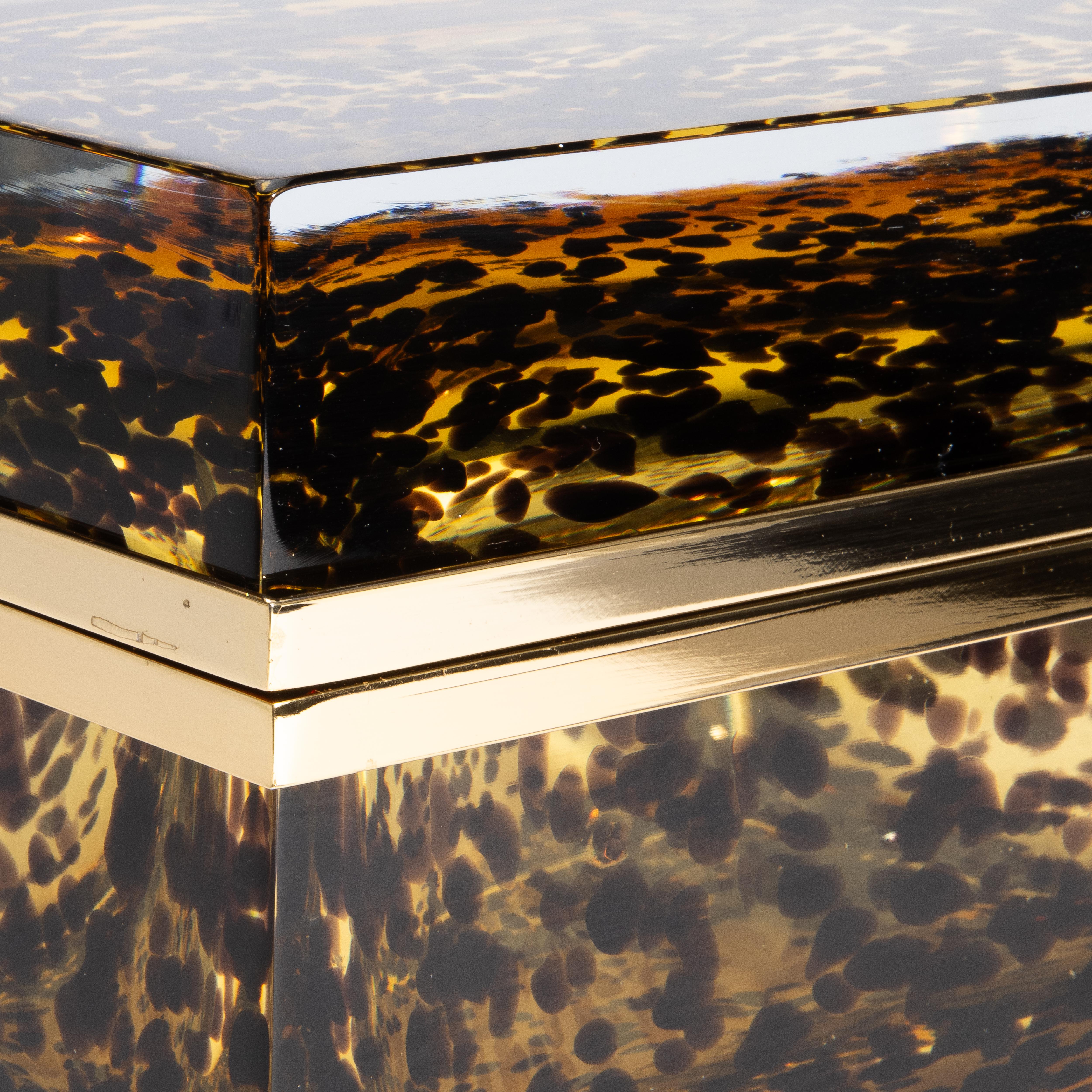 Giant Hand Blown Murano Glass Box Leopard with Brass Fittings For Sale 2