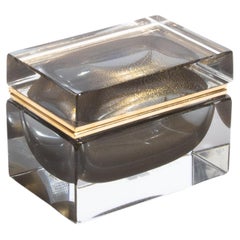 Caja de cristal de Murano soplado a mano en gris con motas de oro de 24 quilates y herrajes de latón