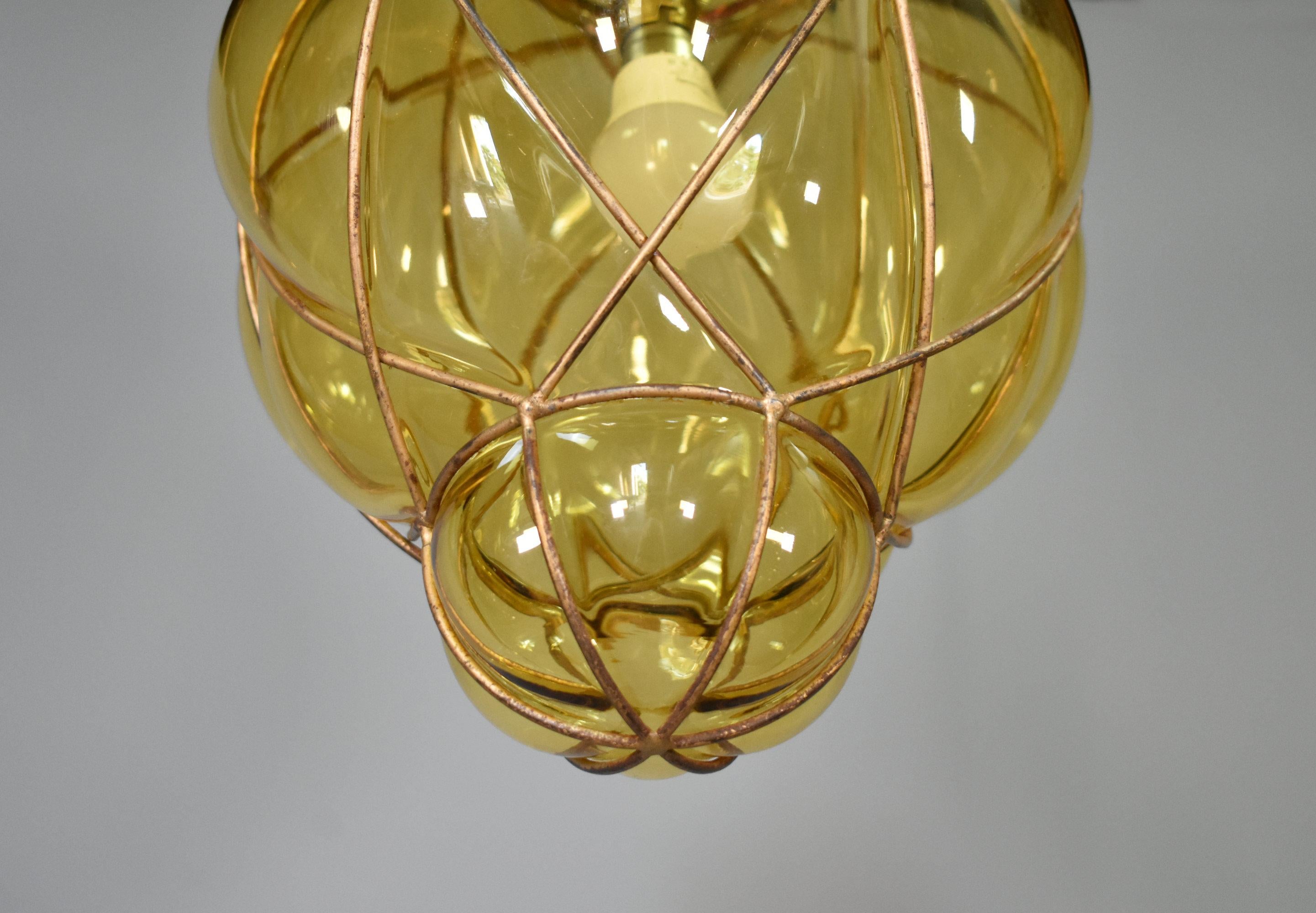 Lanterna a sospensione a gabbia in vetro di Murano soffiato a mano in vendita 4