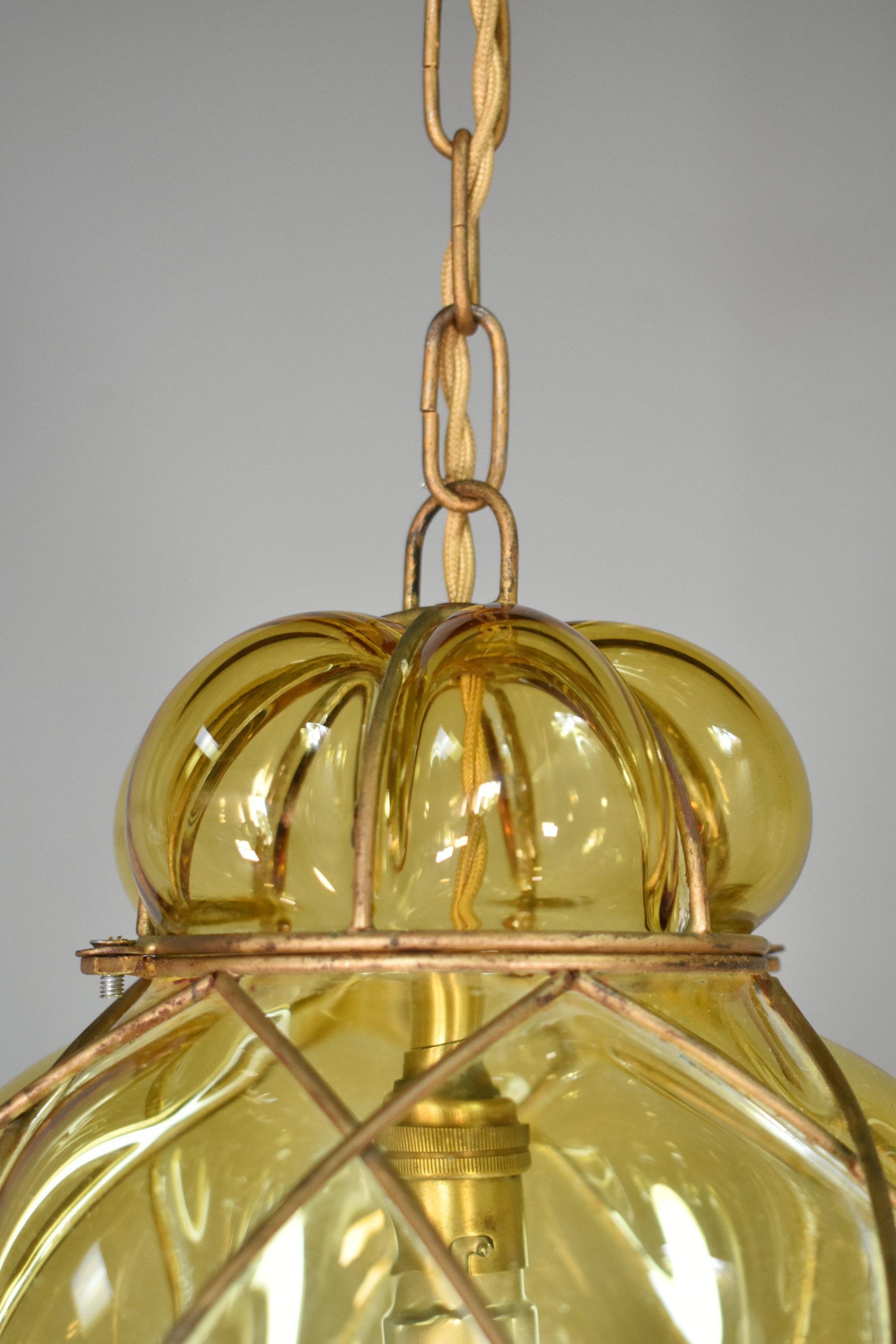 Lanterna a sospensione a gabbia in vetro di Murano soffiato a mano In condizioni buone in vendita a SAINTE-COLOMBE, FR