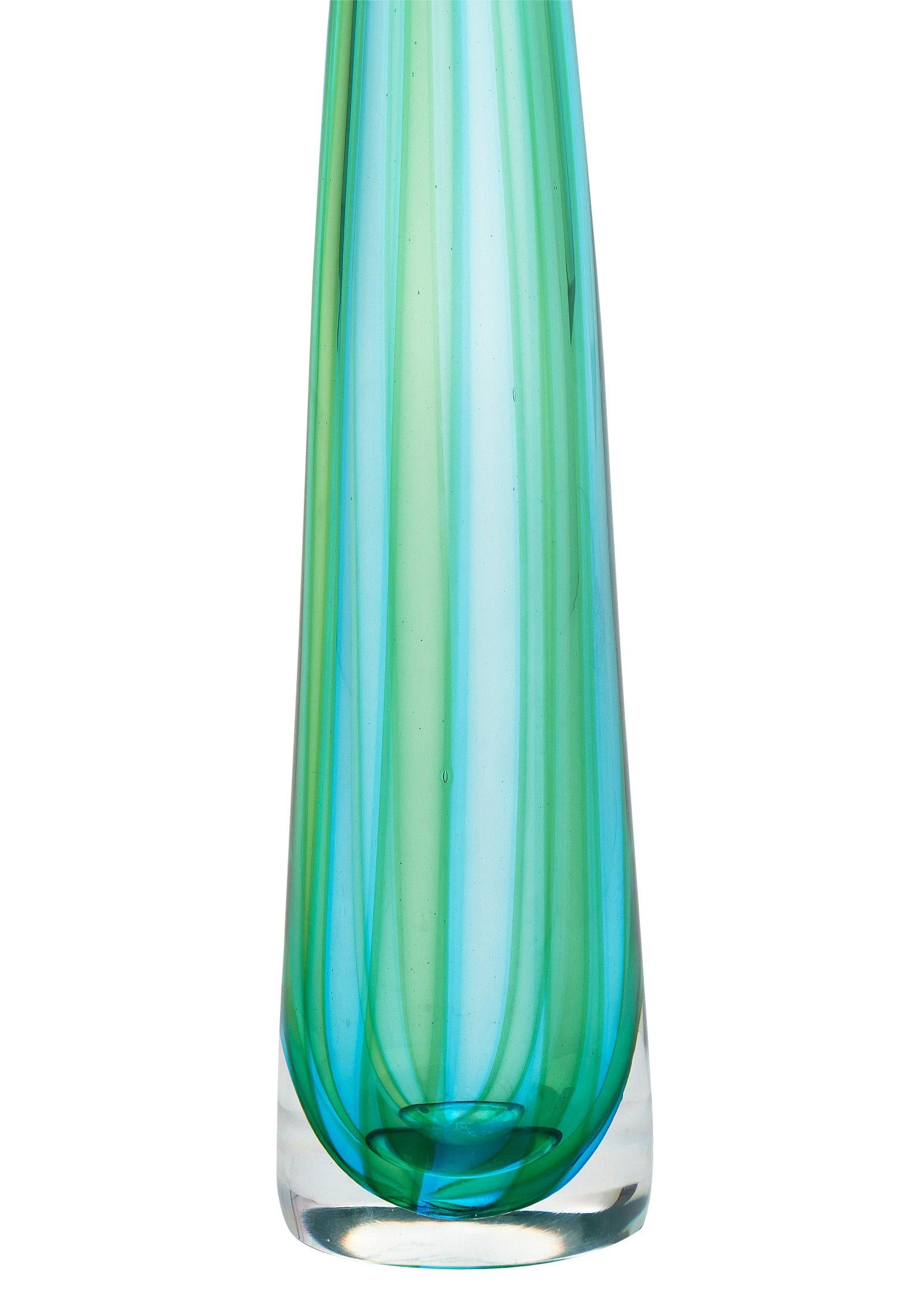 Moderne Paire de verres de Murano soufflés à la main en vente
