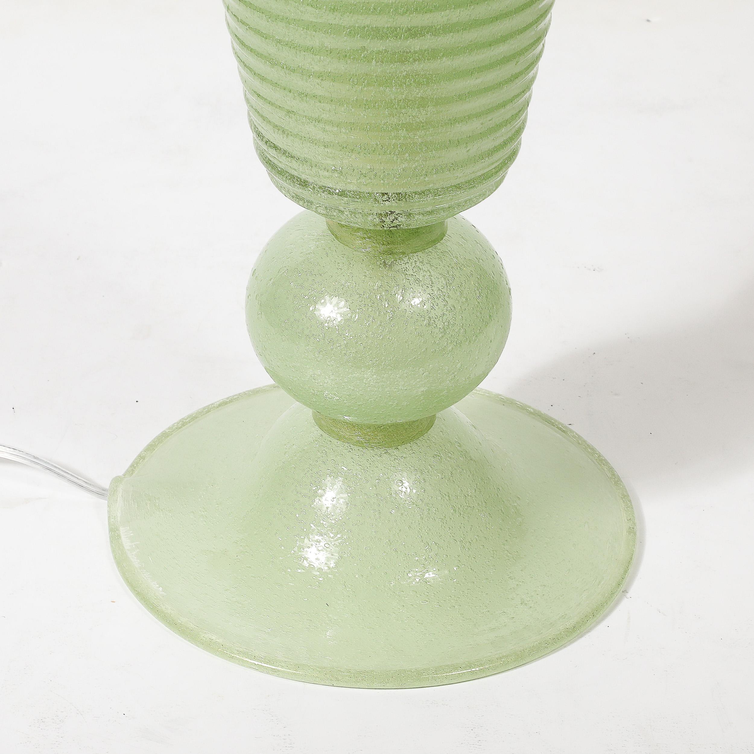 Handgeblasenes Murano Glas Geräucherte Jade Pulegoso Art Deco Stil  Uplight-Tischlampen im Angebot 1