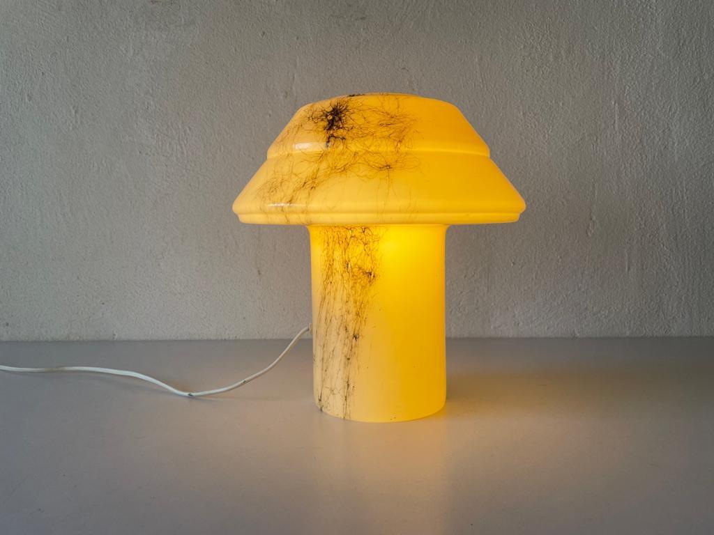 Hand Blown Murano Glass Table Lamp, 1960s, Italy In Good Condition For Sale In Hagenbach, DE