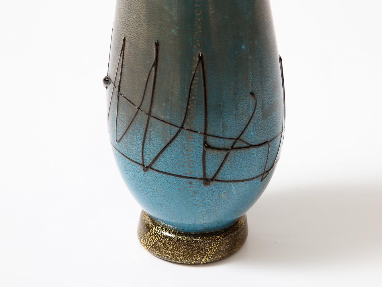 italien Vase en verre de Murano soufflé à la main par Ermanno Nason pour Cenedese en vente