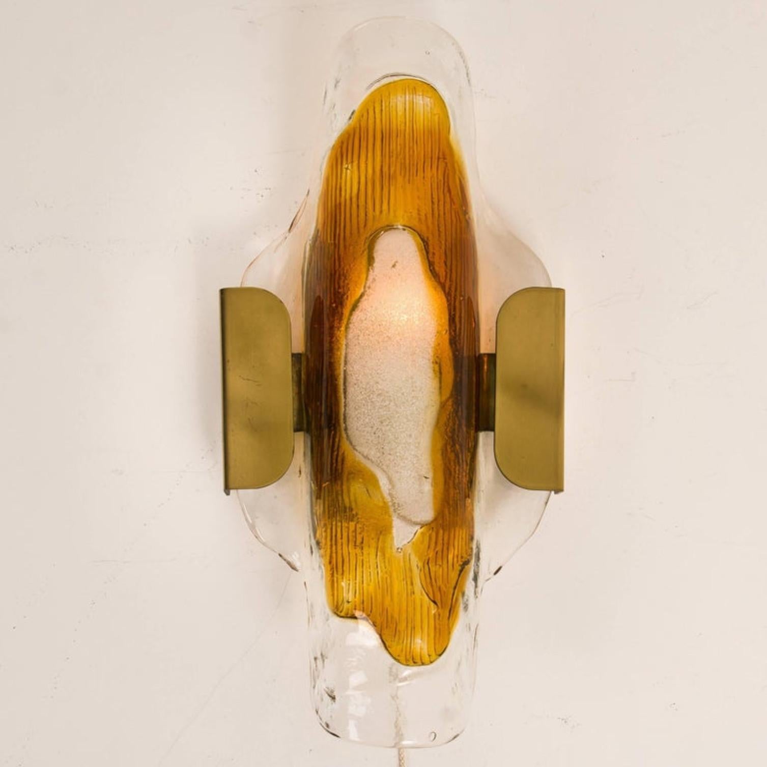 Mid-Century Modern Hand Blown Murano Glass Wall Light or Sconce,  1970s For Sale