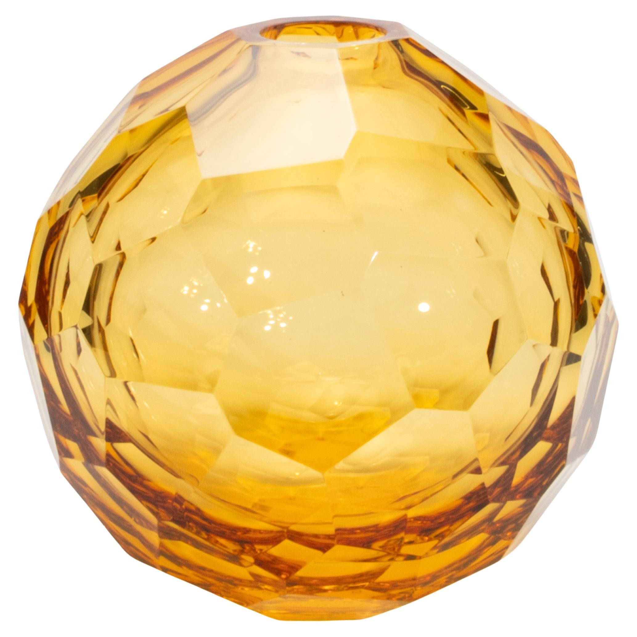 Handgeblasene Murano-Kugelvase in Bernstein im Angebot