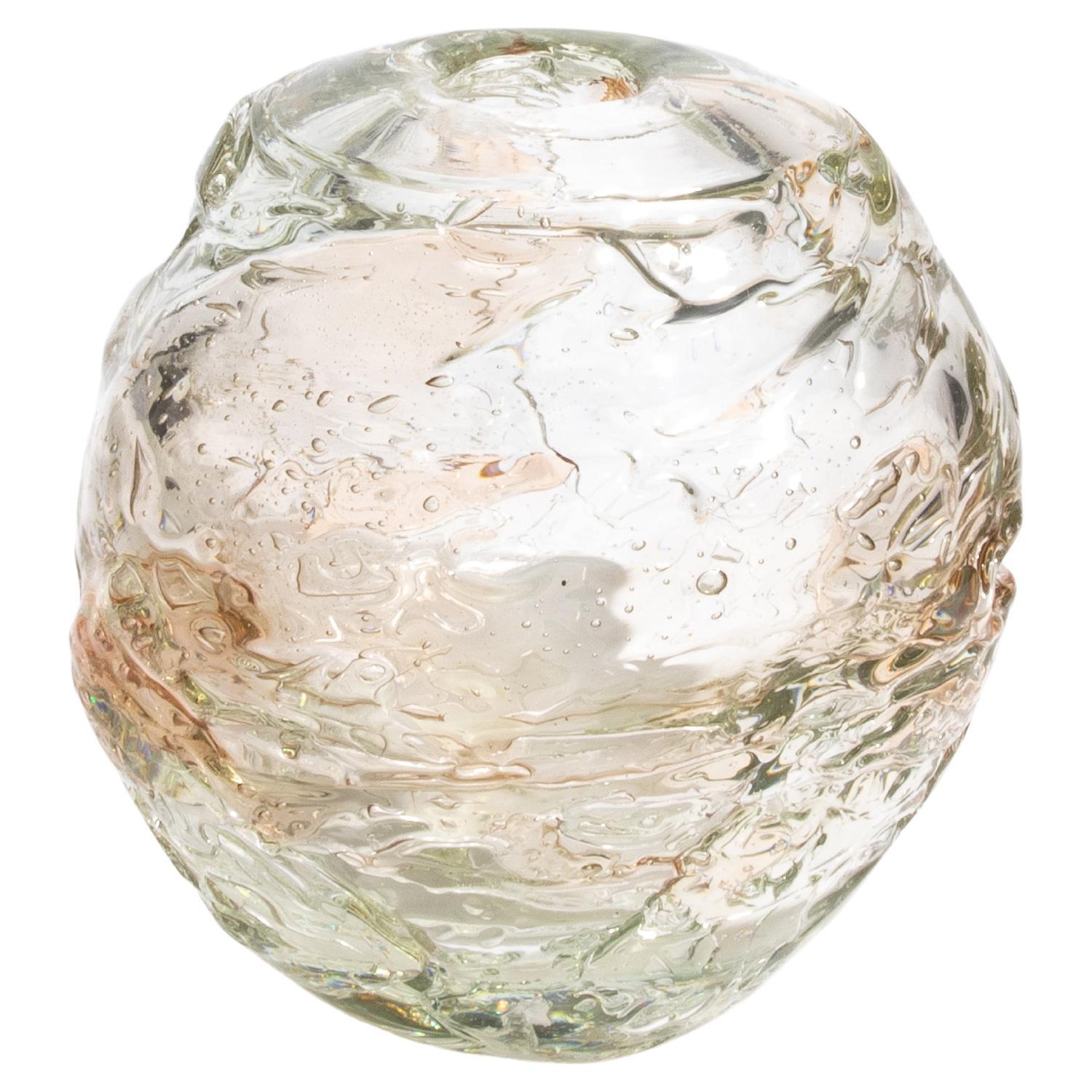 Vaso a globo di Murano soffiato a mano, trasparente con un tocco di rosa