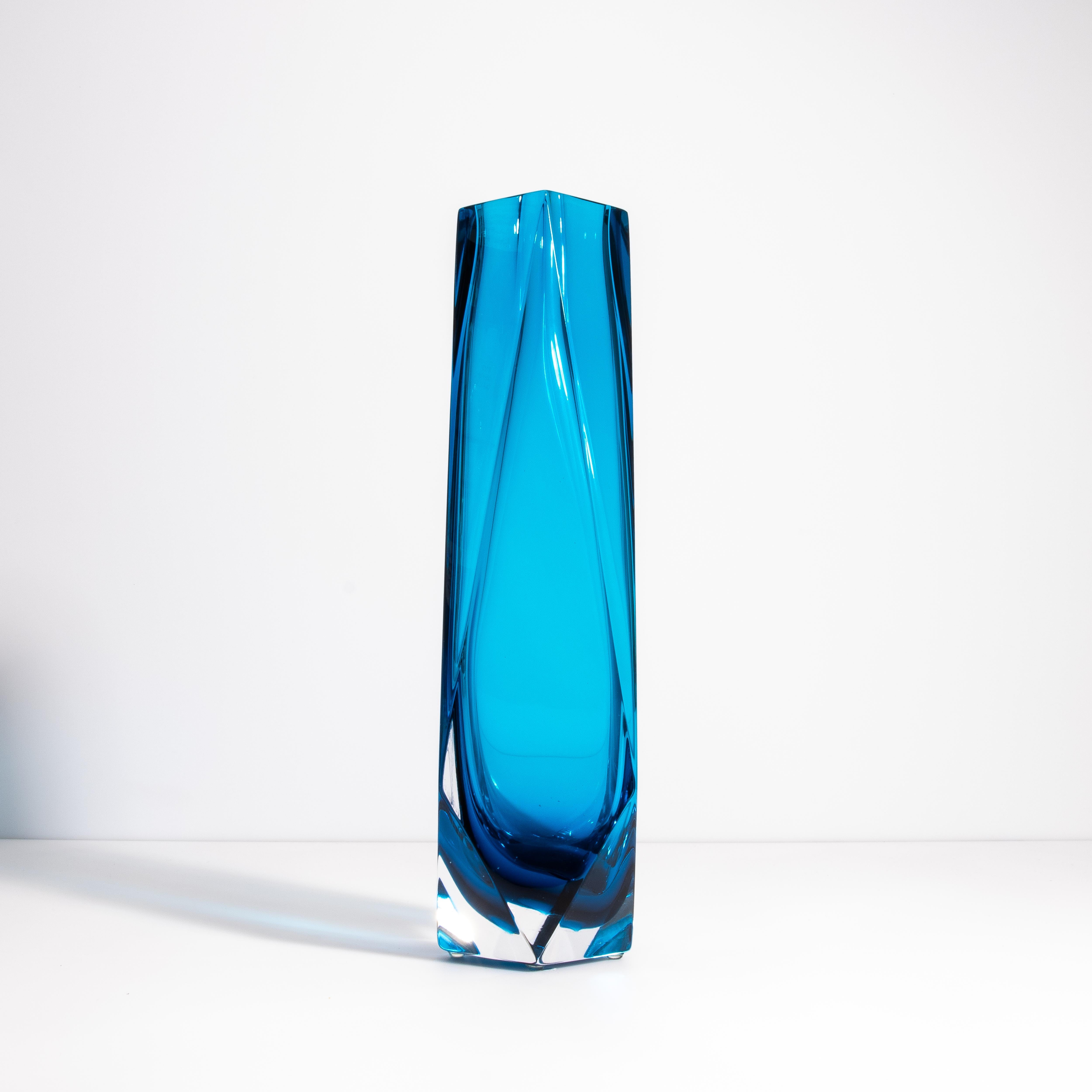 Moderno Vaso di Goccia di Murano soffiato a mano in blu azzurro grande in vendita