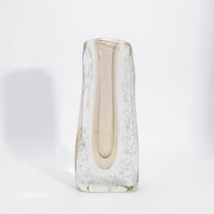 Moderne mundgeblasene Murano-Vase, fließend, klar, klar mit 24-karätigem Goldflecken und Blasen