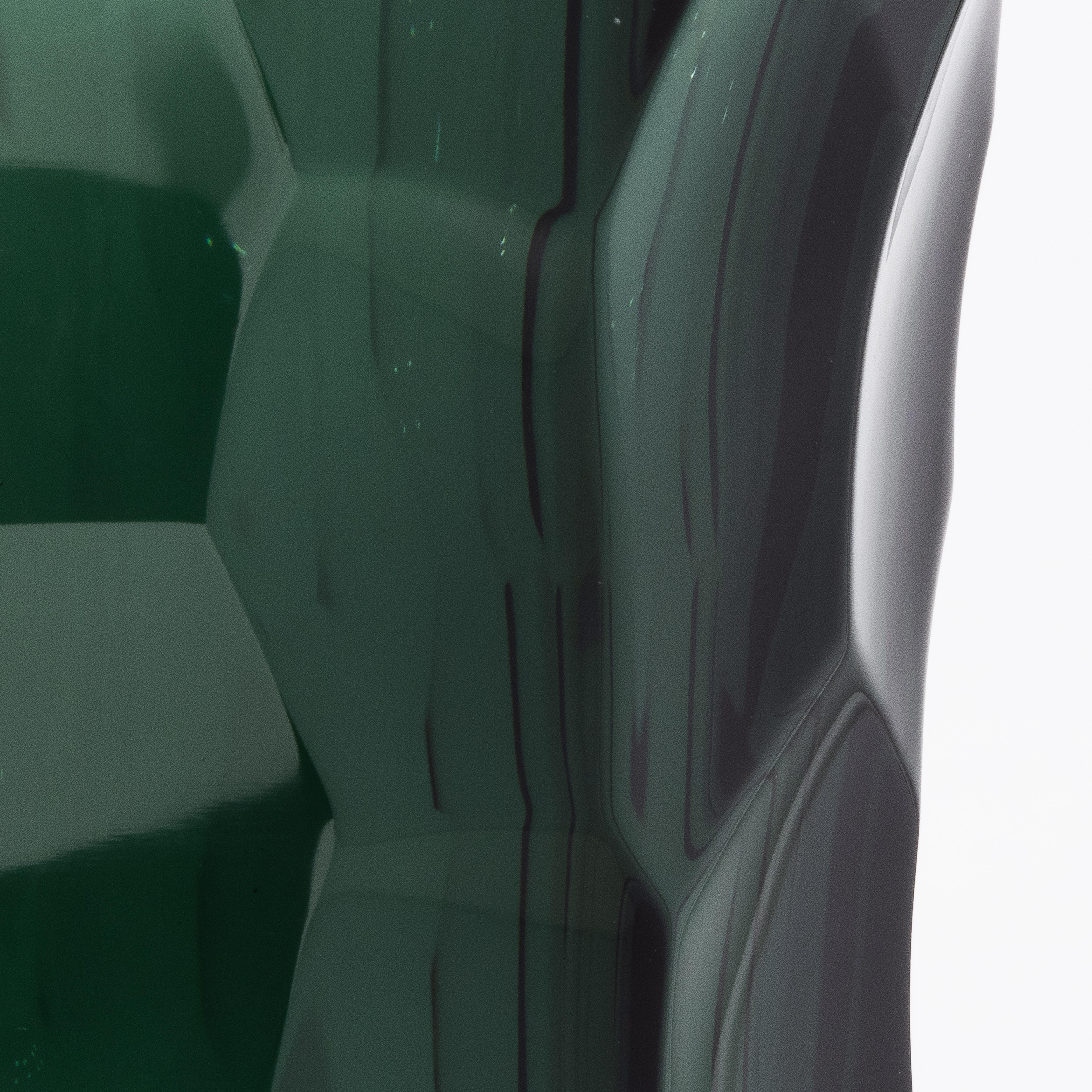 Fait main Grand vase à facettes moderne de Murano soufflé à la main en vert eucalyptus en vente