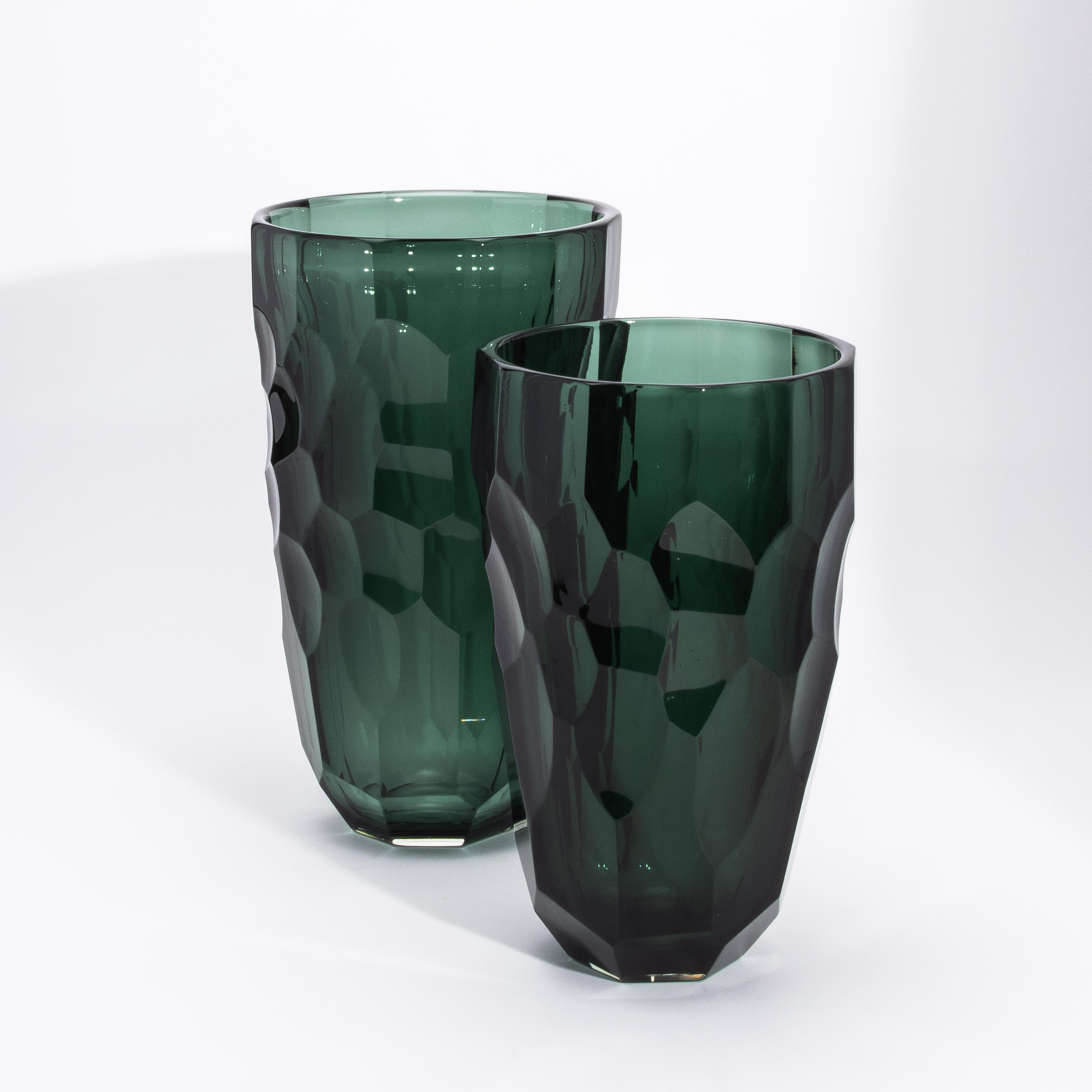XXIe siècle et contemporain Grand vase à facettes moderne de Murano soufflé à la main en vert eucalyptus en vente