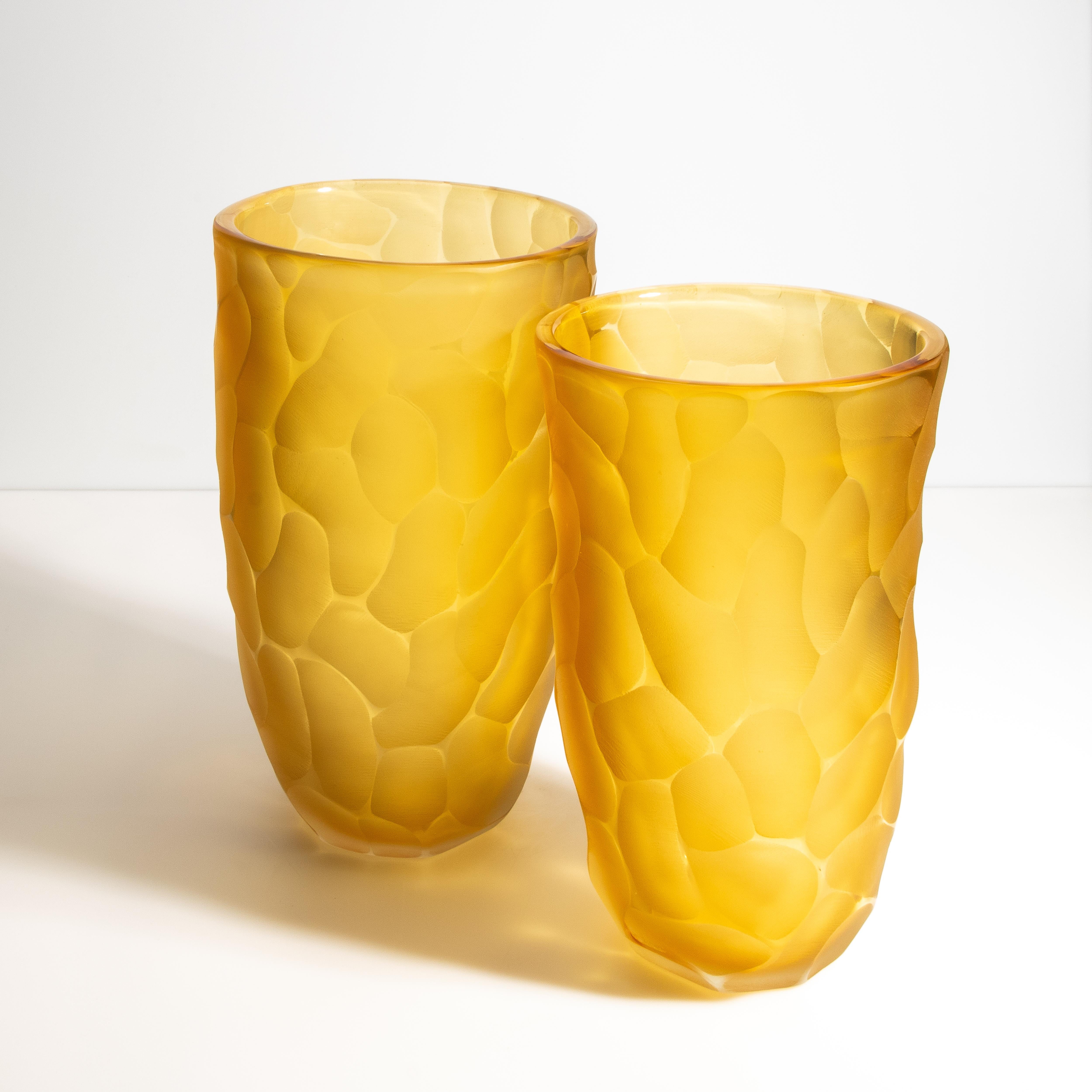 Vaso a luna di Murano soffiato a mano in ambra S in vendita 3