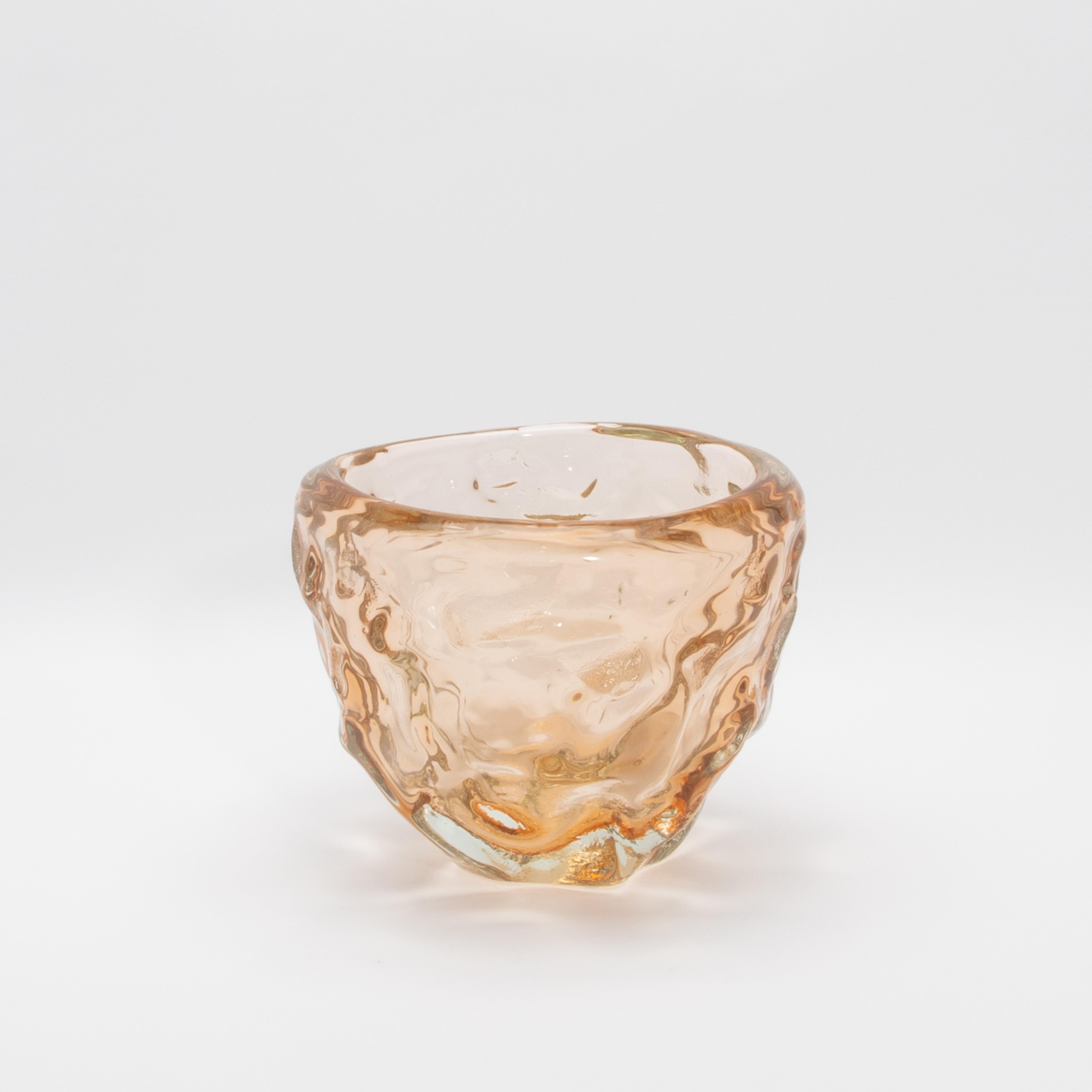Moderne Bol sculptural de Murano soufflé à la main en or rose en vente