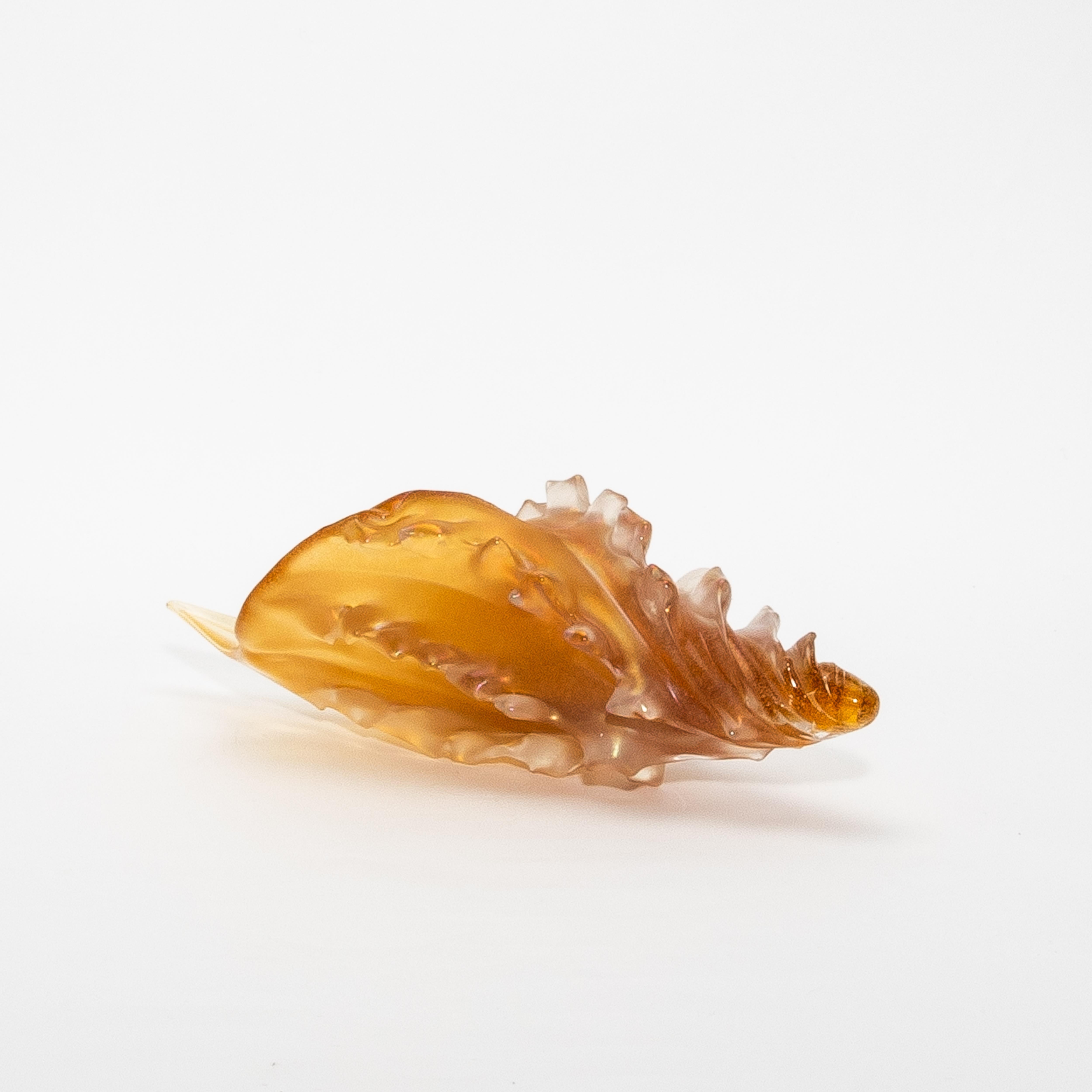 Handgeblasene Murano-Muschel aus Bernstein mit 24-karätigen Goldflecken (Muranoglas) im Angebot