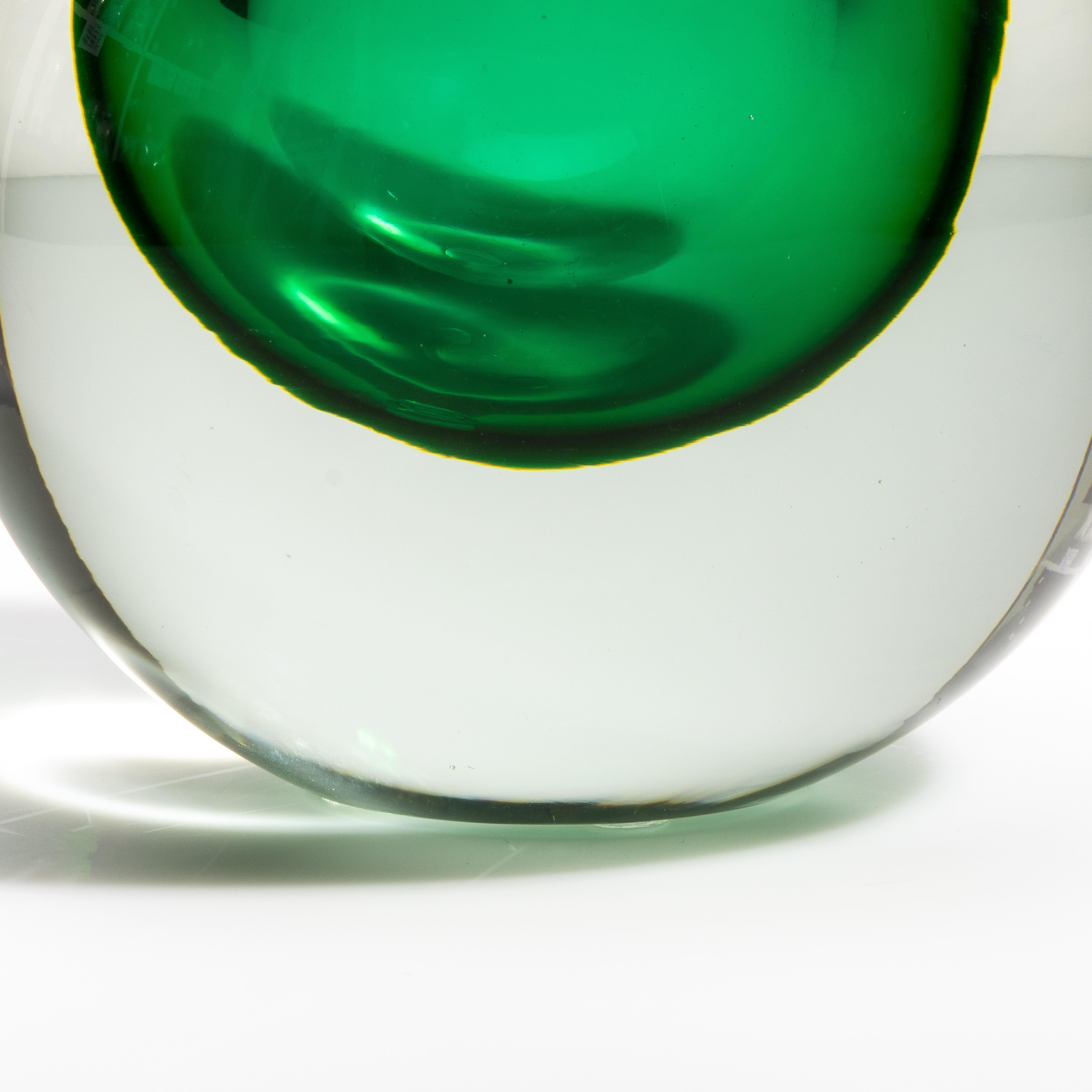 Vaso a sfera di Murano soffiato a mano in Greene & Greene Piccolo in vendita 1