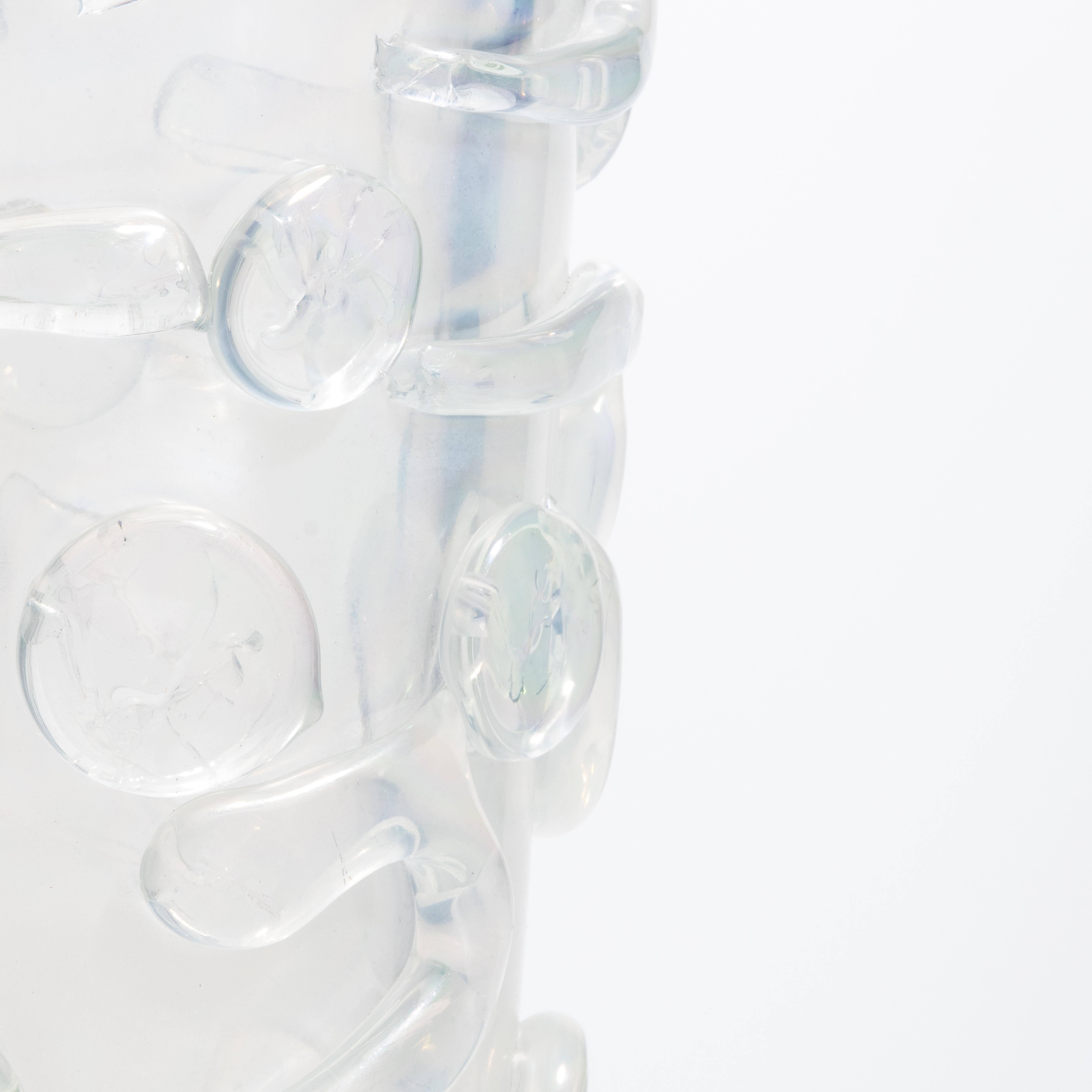 XXIe siècle et contemporain Vase à clous Murano soufflé à la main givré en vente