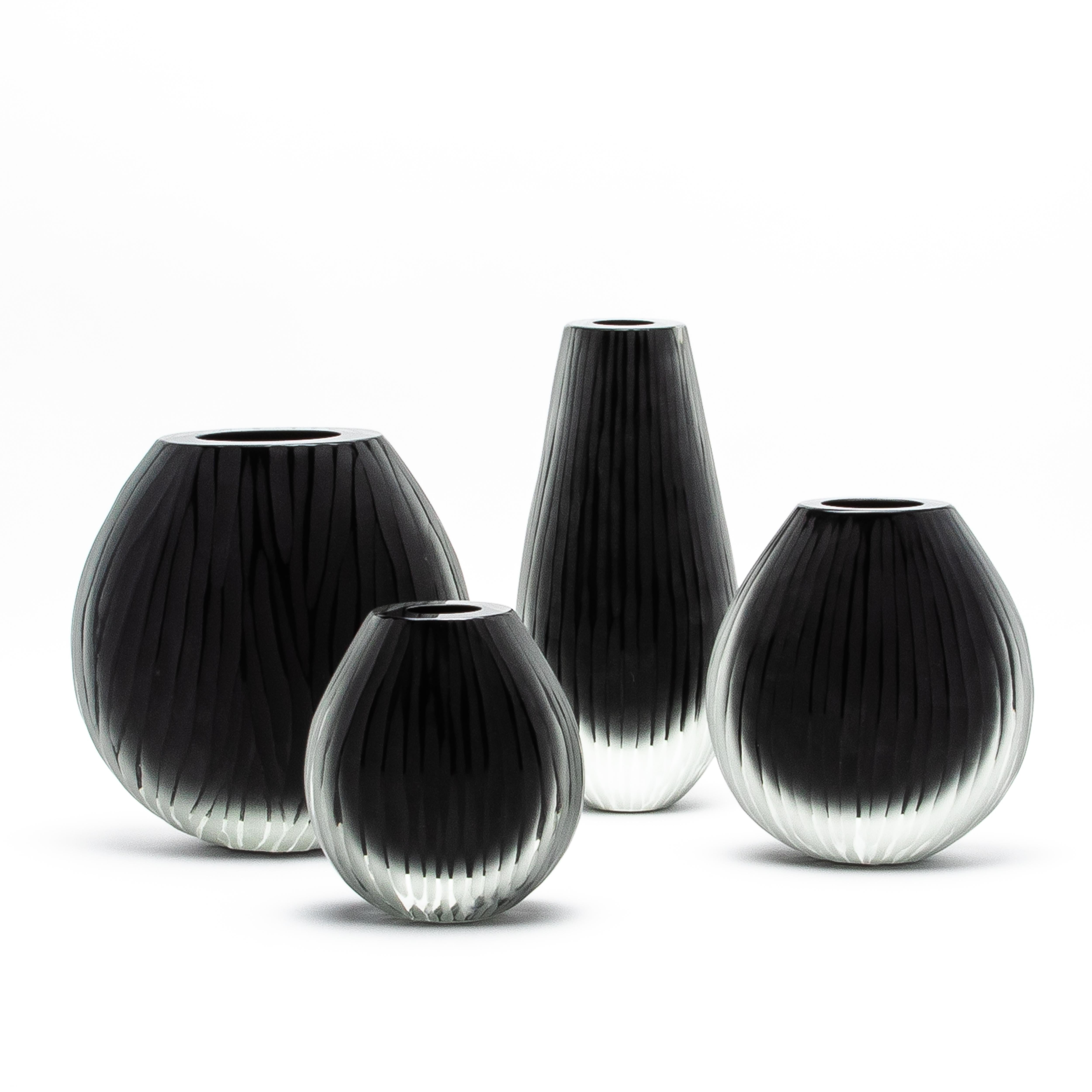 Vaso supremo di Murano soffiato a mano in nero, grande in vendita 8