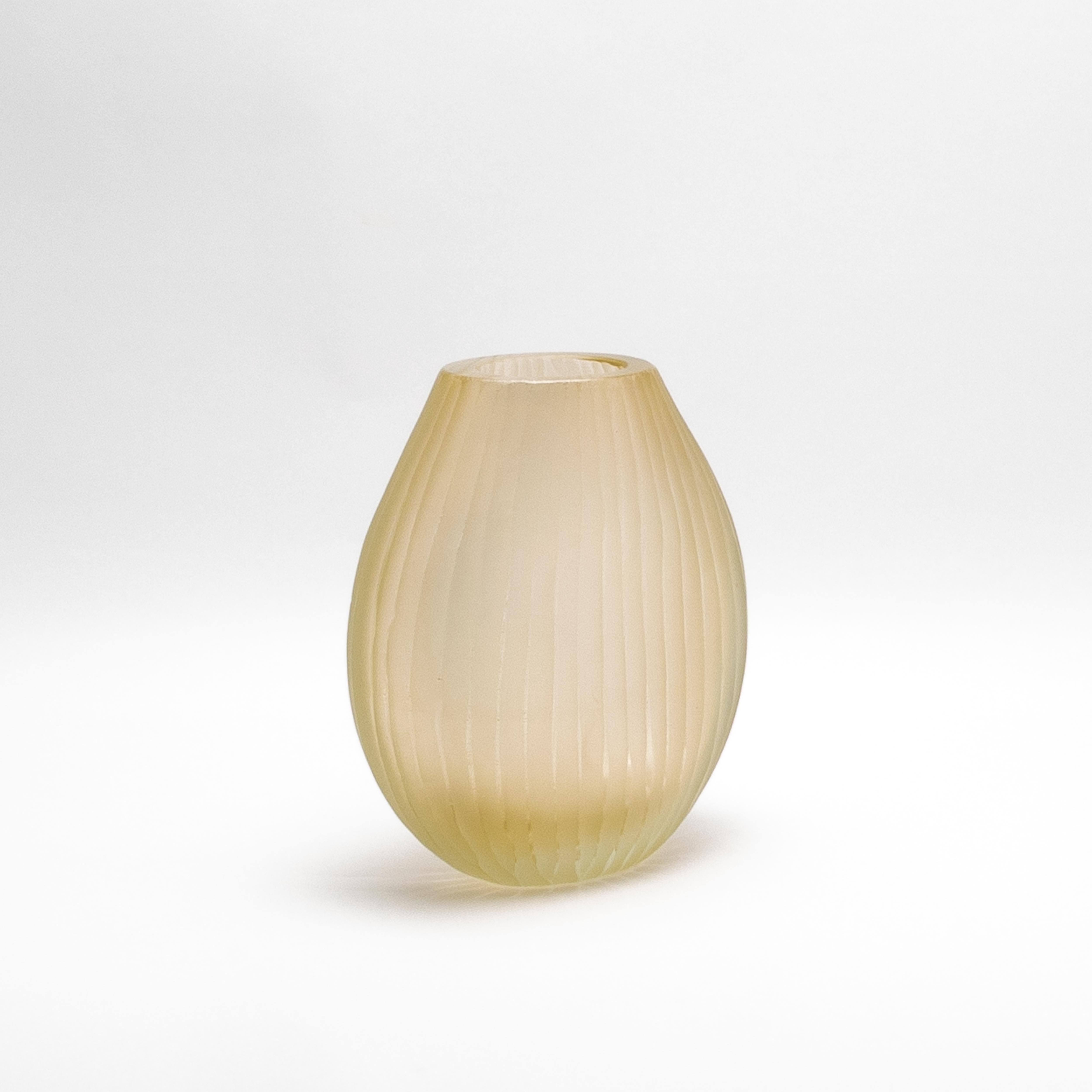 Vaso supremo di Murano soffiato a mano, trasparente e con riflessi d'oro a 24 carati, grande in vendita 2