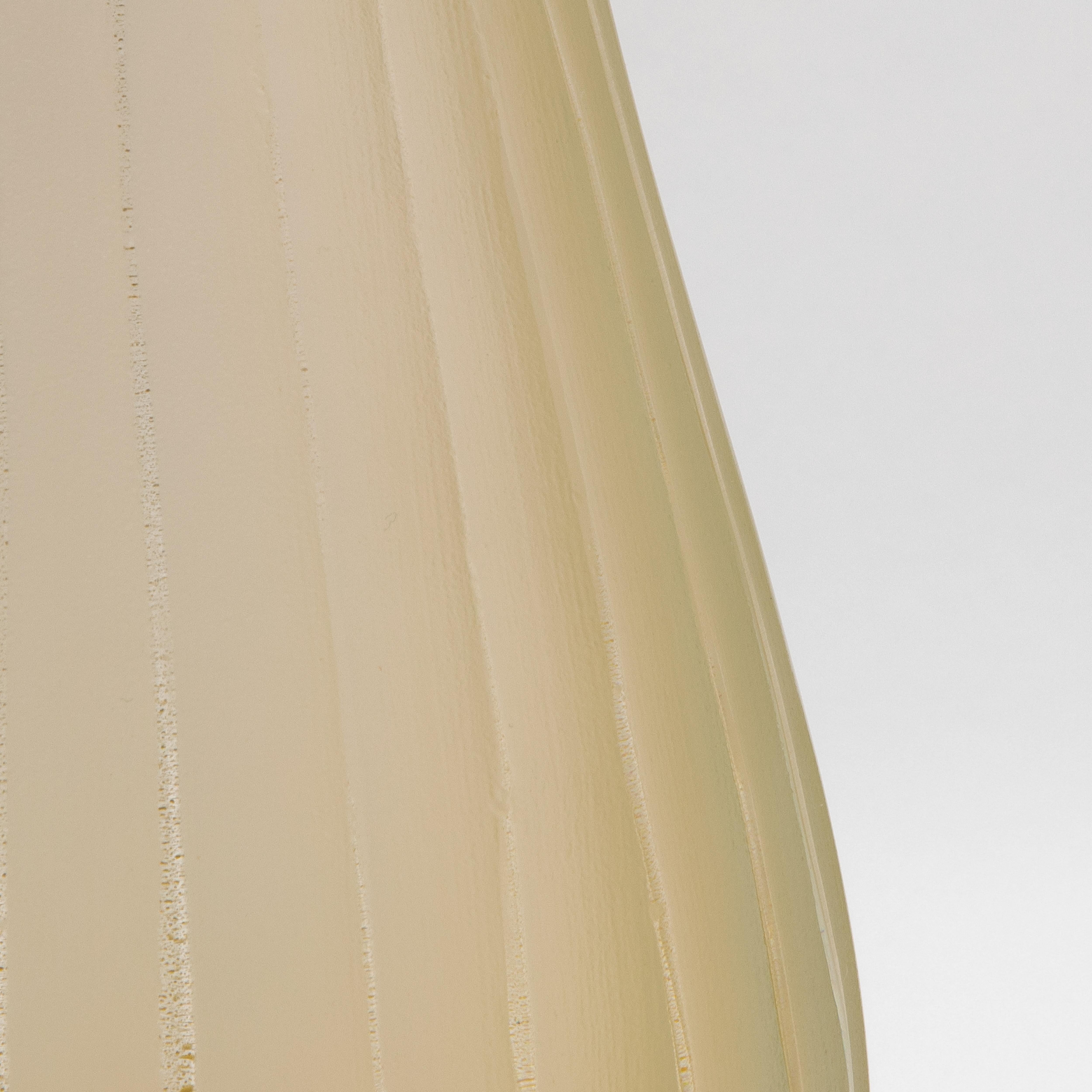 Vetro di Murano Vaso supremo di Murano soffiato a mano, trasparente e con riflessi d'oro a 24 carati, alto in vendita