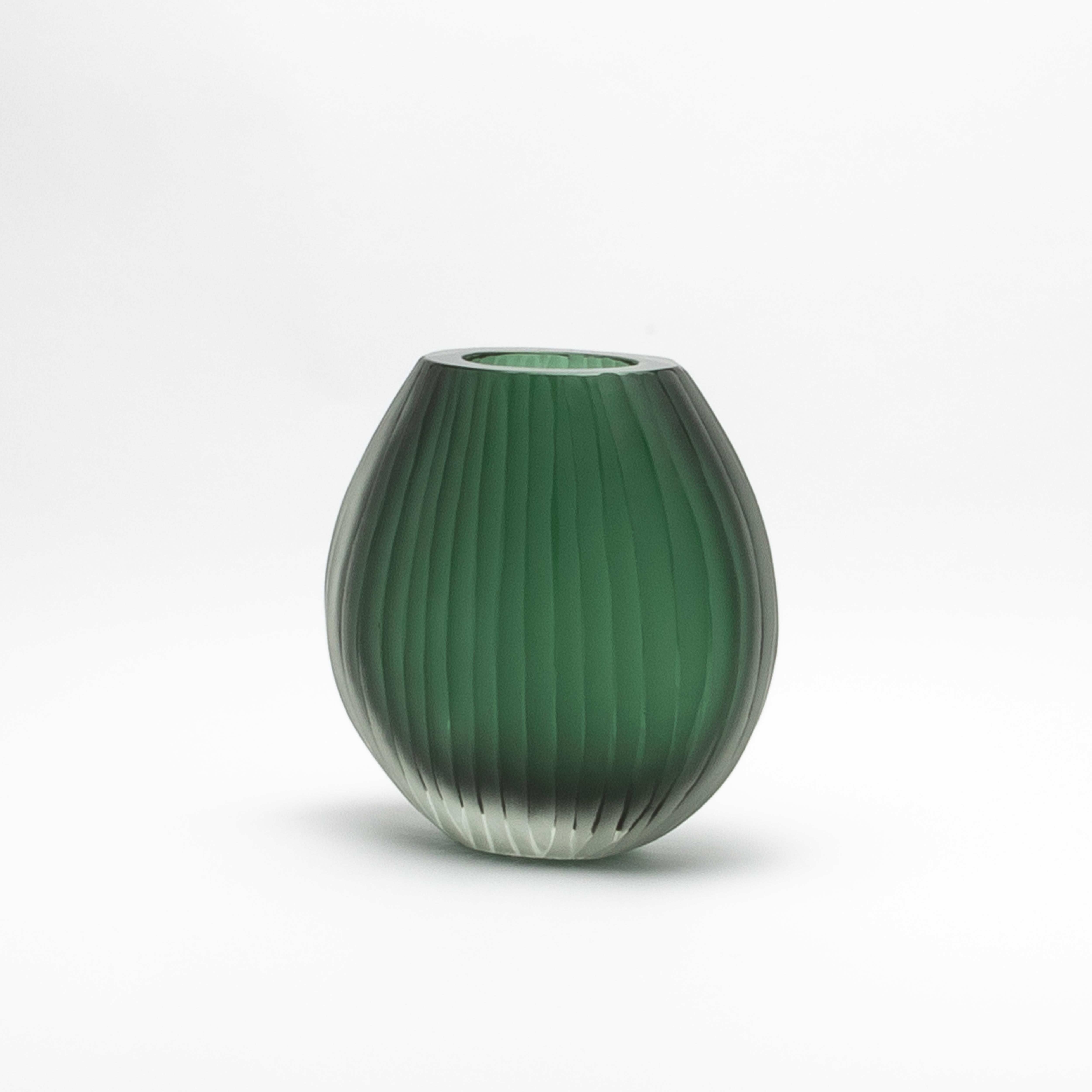 Moderno Vaso Supreme di Murano soffiato a mano in Greene & Greene Grande in vendita