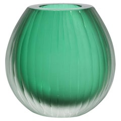 Hand-Blown Murano Surpime Vase in Emerald Green Medium