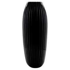 Hand-Blown Murano Tall Modern Vase in Onyx Black