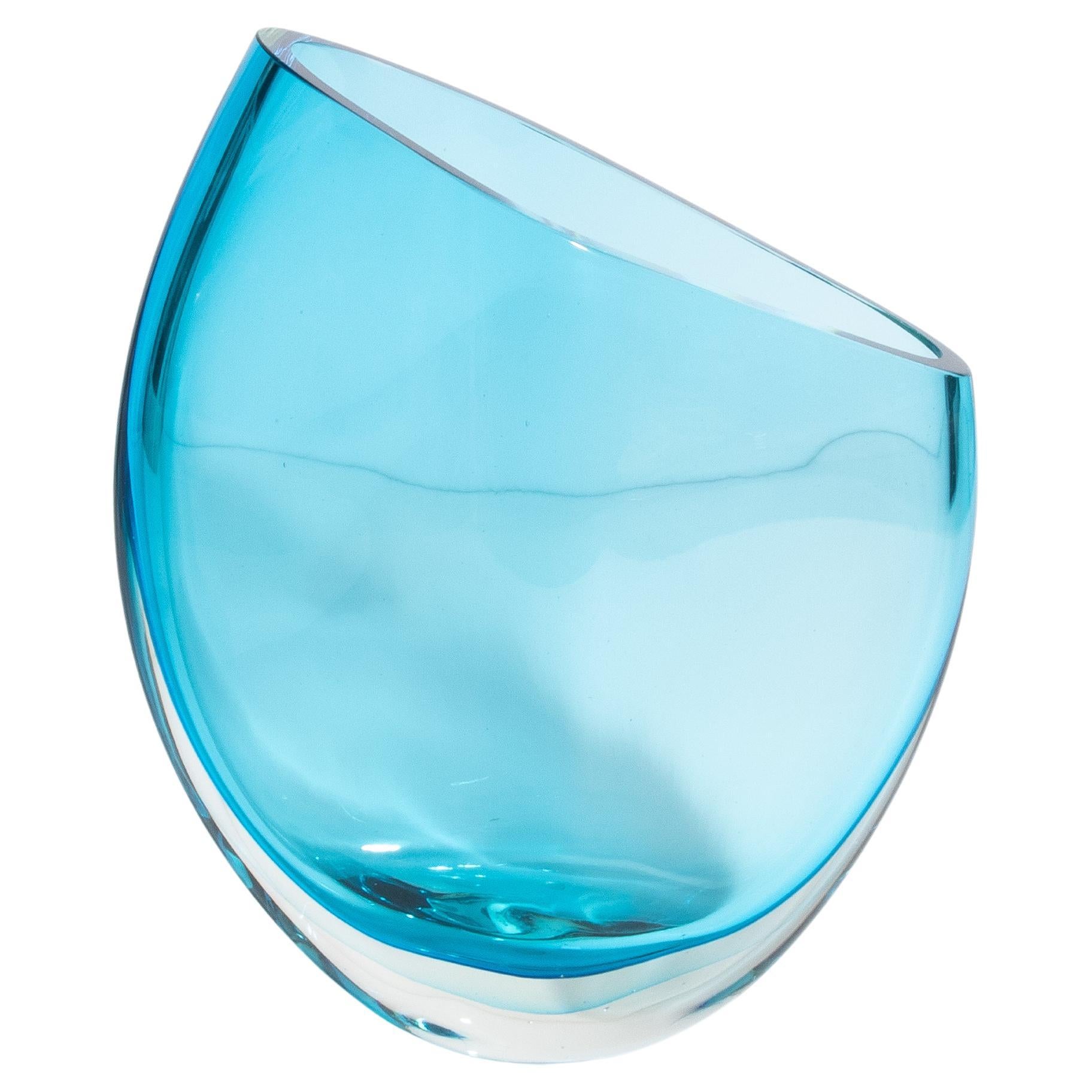 Vaso a goccia di Murano soffiato a mano in blu laguna medio