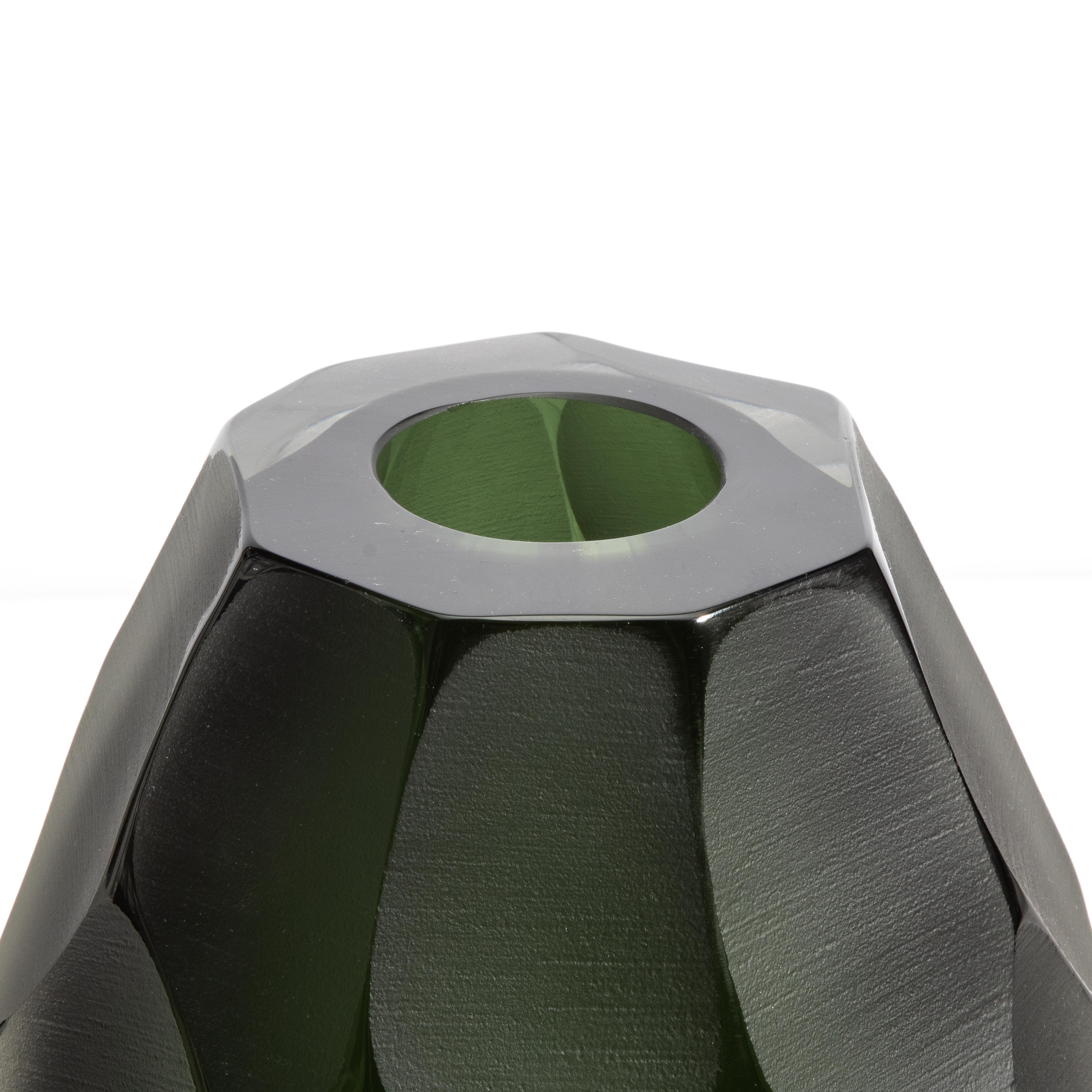 Italiano Vaso Battuto di Murano soffiato a mano, di colore nero e verde intenso, medio in vendita