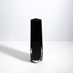 Hand Blown Murano Vase Goccia in Black Onyx Large