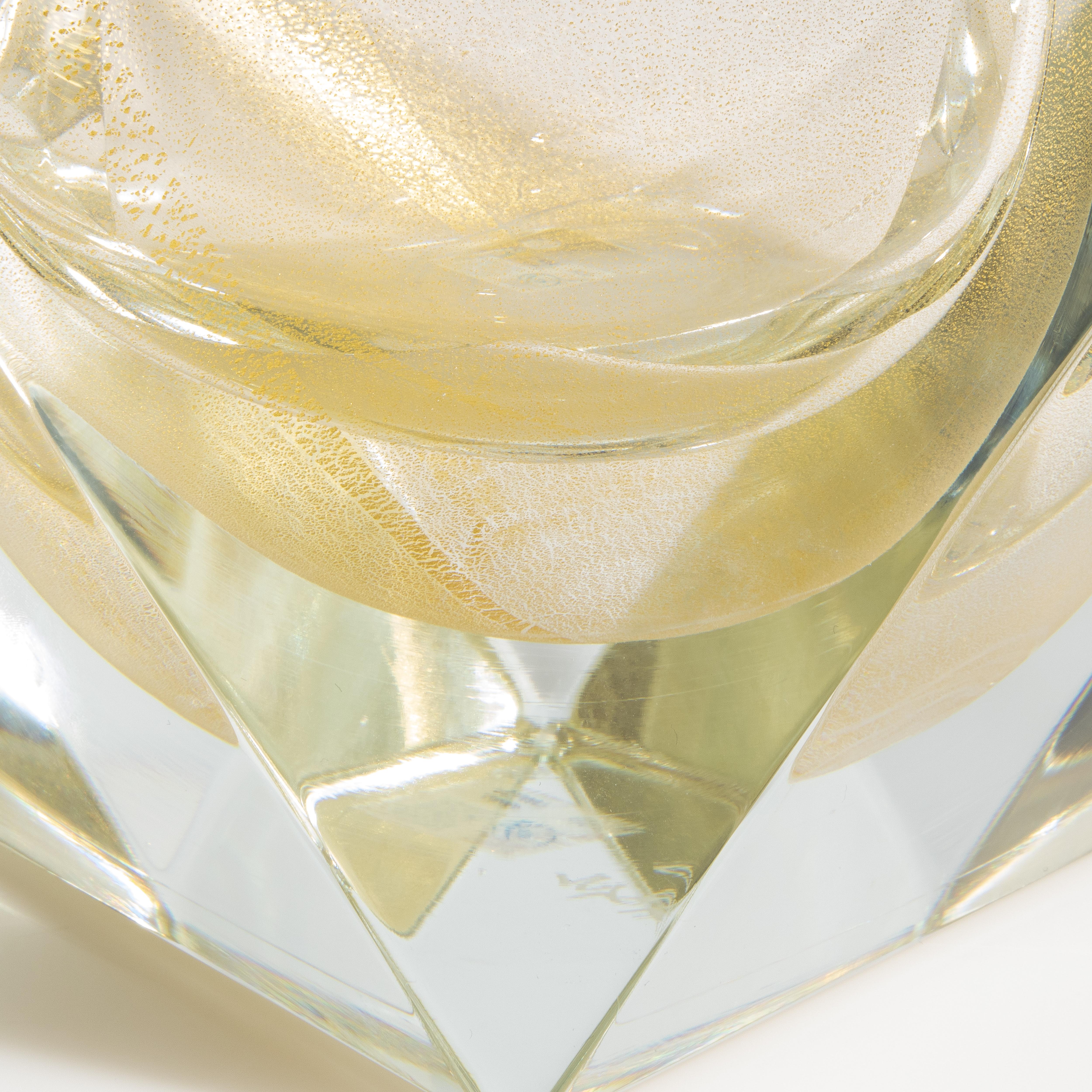 Hand Blown Murano Vase Goccia in Clear with 24-Karat Gold Flecks Large For Sale 4